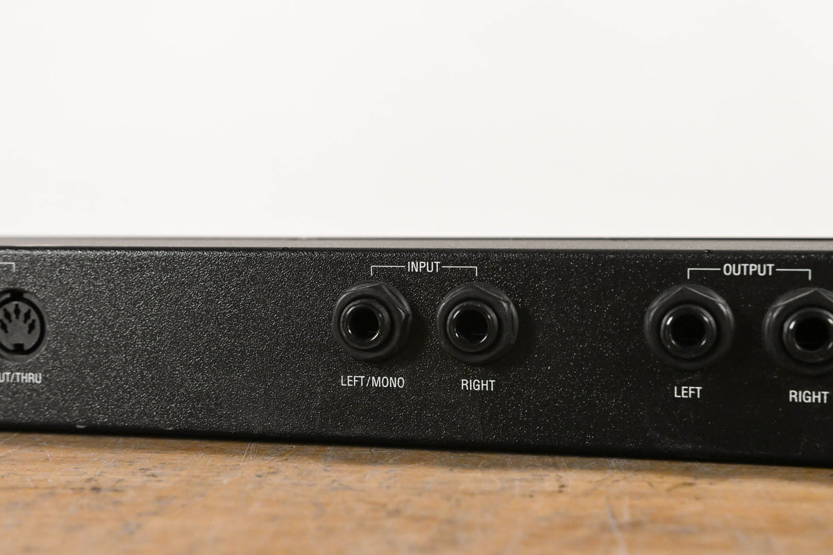 Alesis MicroVerb 4 Dual-Channel Digital Effects Unit (NO POWER SUPPLY)