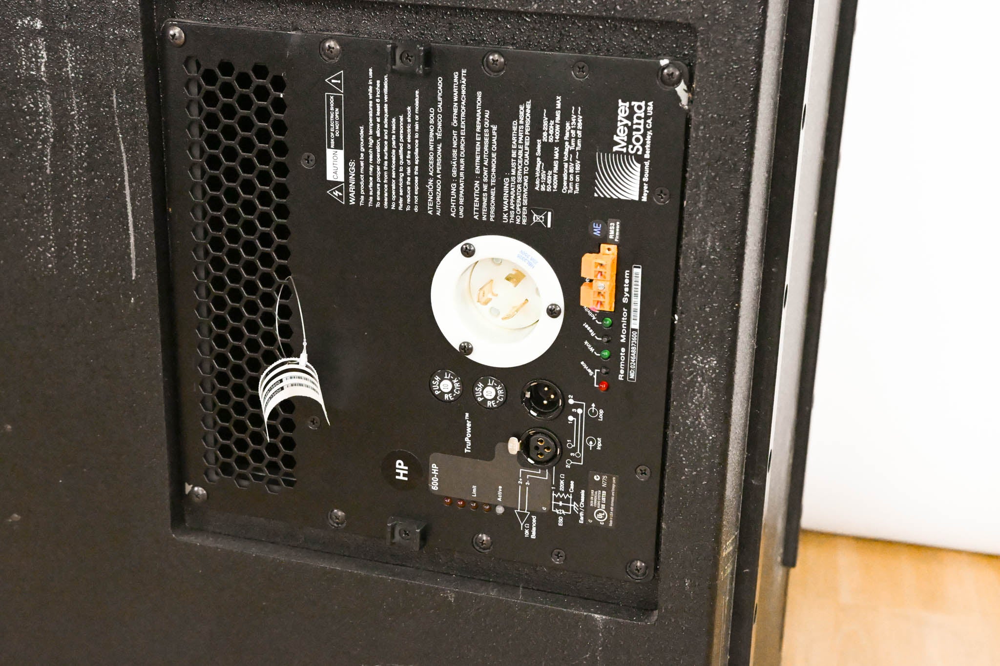 Meyer Sound 600-HP Compact High-Power Subwoofer