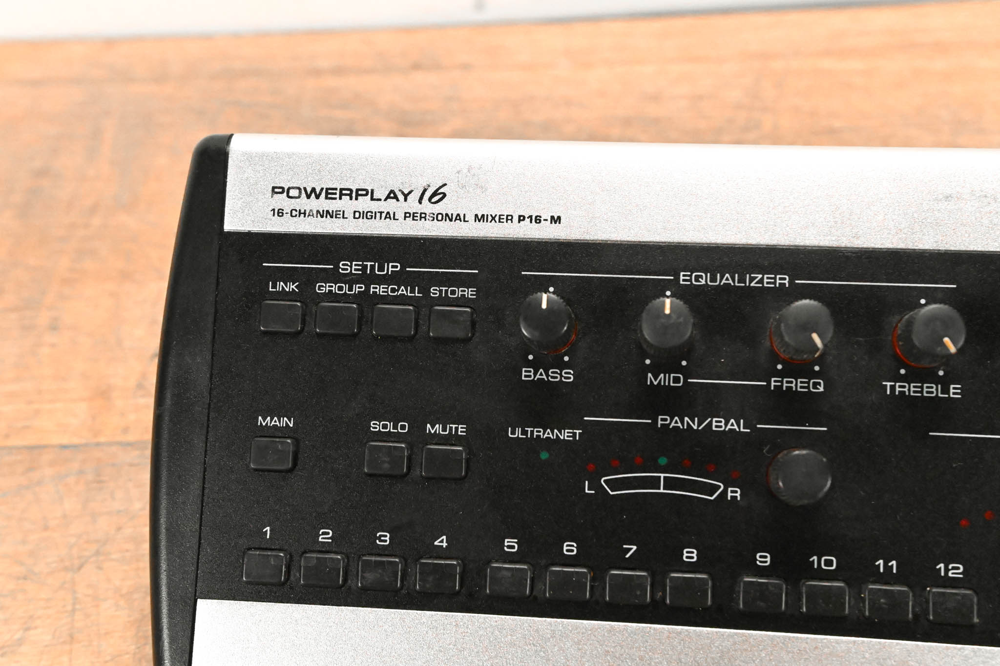 Behringer Powerplay P16-M 16-Channel Digital Personal Mixer