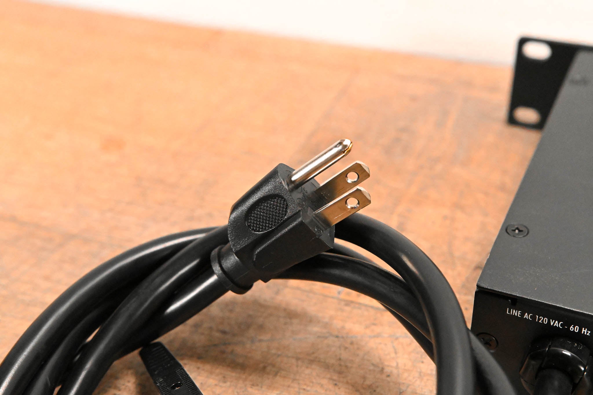 Furman M-8Lx 15A Merit Series Power Conditioner with Lights