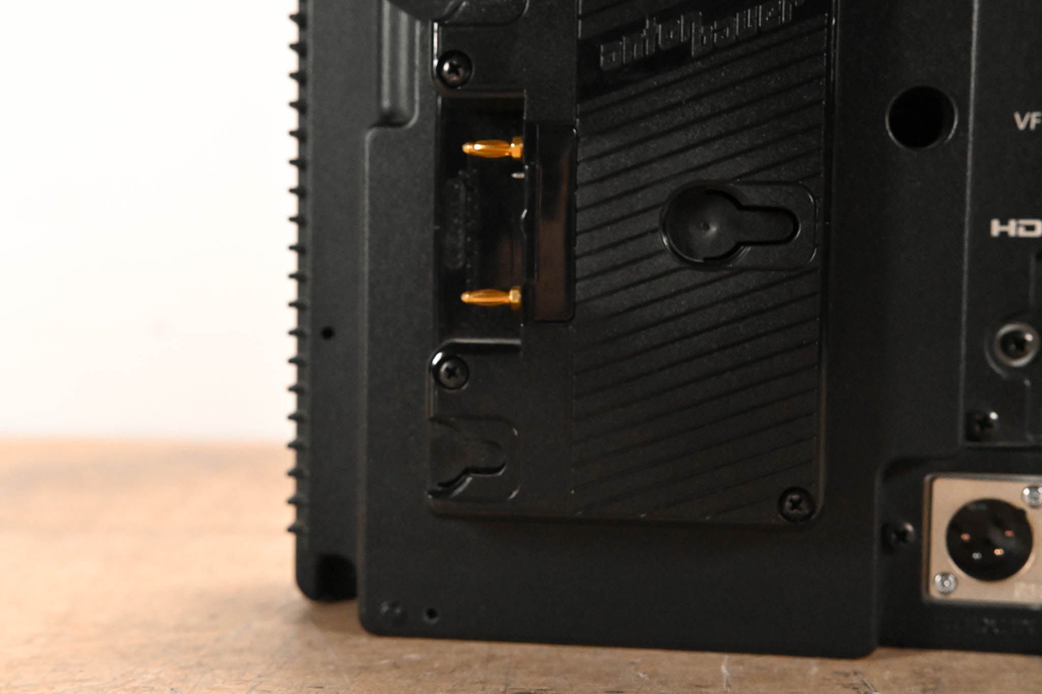 Panasonic BT-LH910G 9" LCD HDMI / SDI Video Monitor (NO POWER SUPPLY)