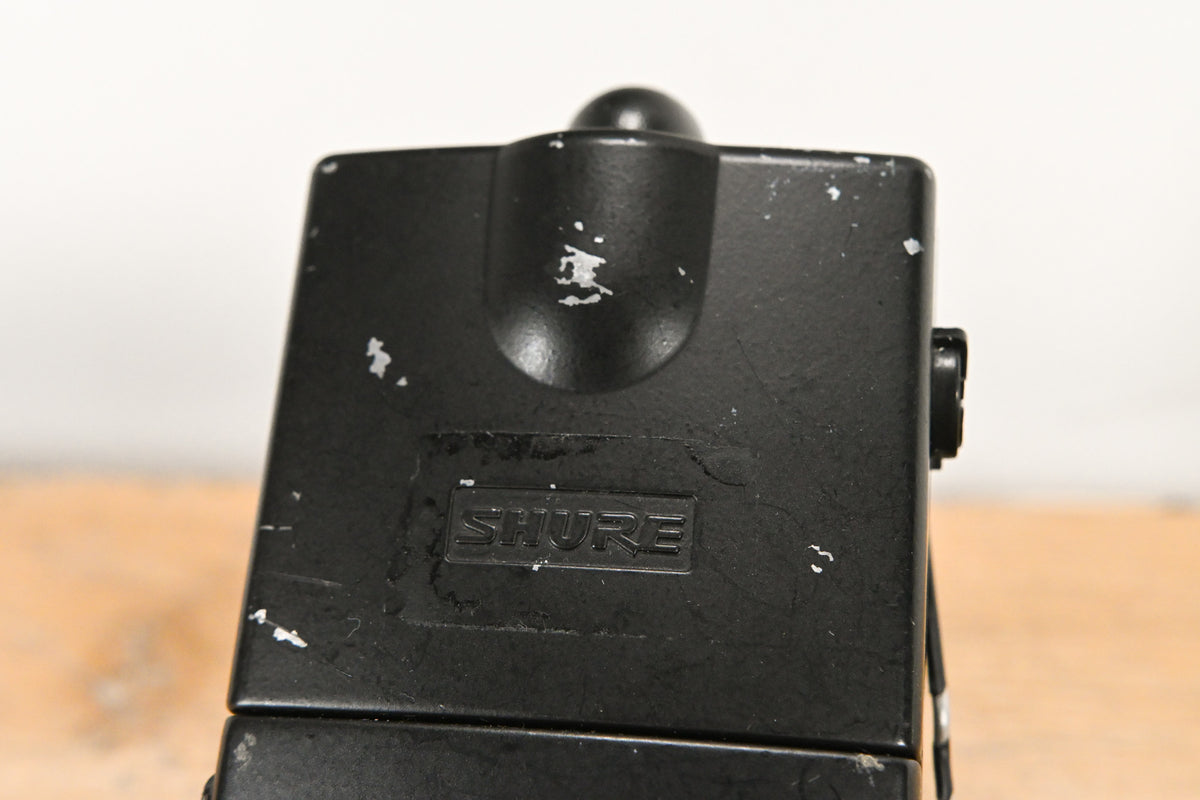 Shure P6HW Wired Bodypack Receiver