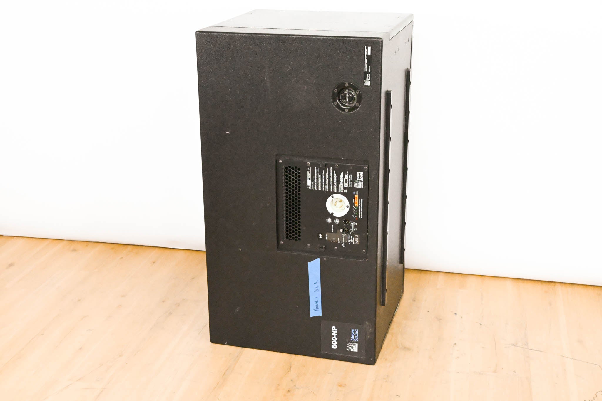 Meyer Sound 600-HP Compact High-Power Subwoofer