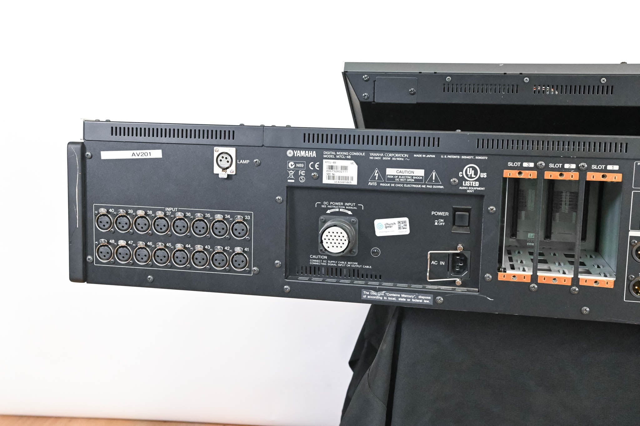 Yamaha M7CL-48 48-Channel Digital Audio Mixing Console