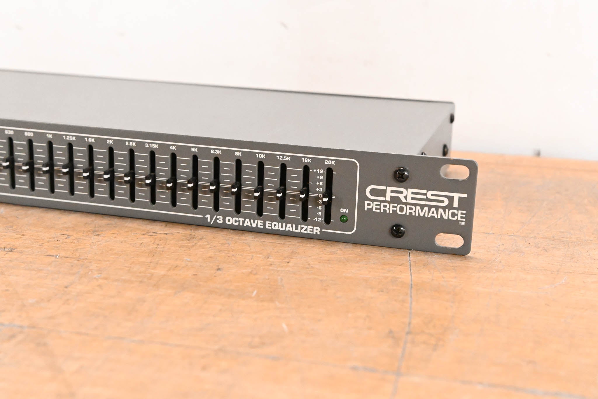 Crest Audio CPQ-1131 31-Band Graphic Equalizer