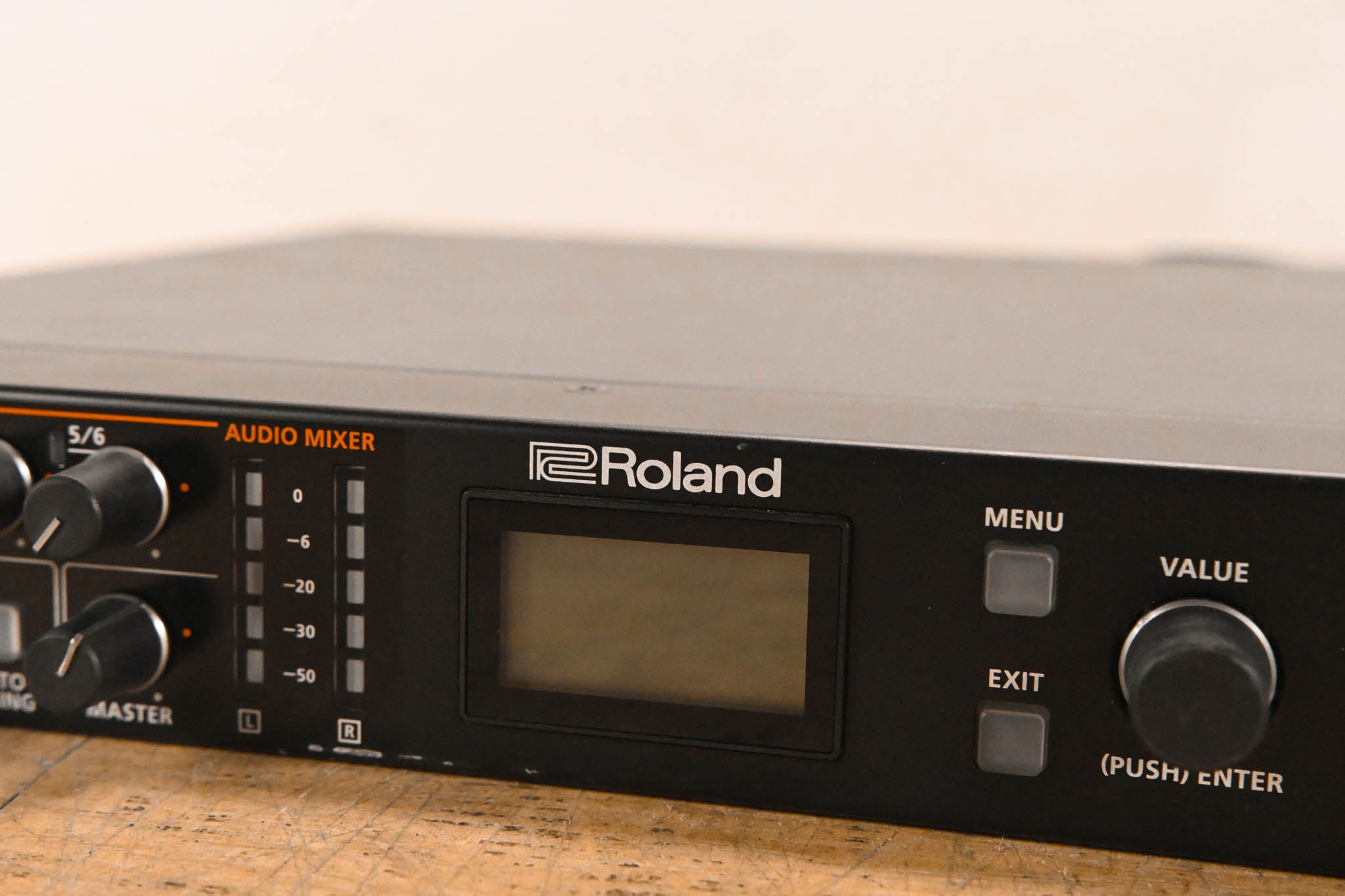 Roland XS-62S 6-Channel HD Video Switcher