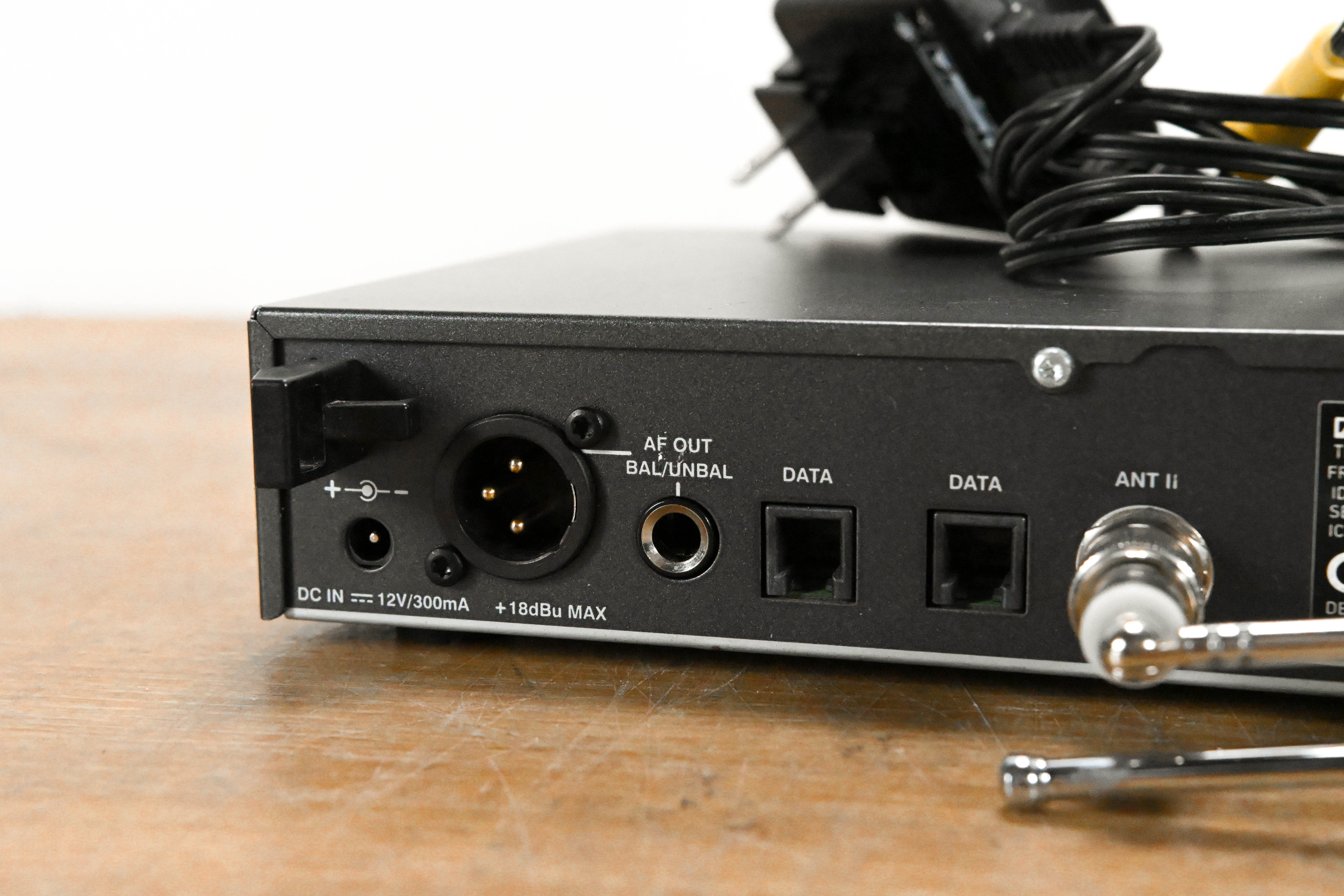 Sennheiser ew 100 G3 Handheld Wireless System A2 Range - 518-554 MHz