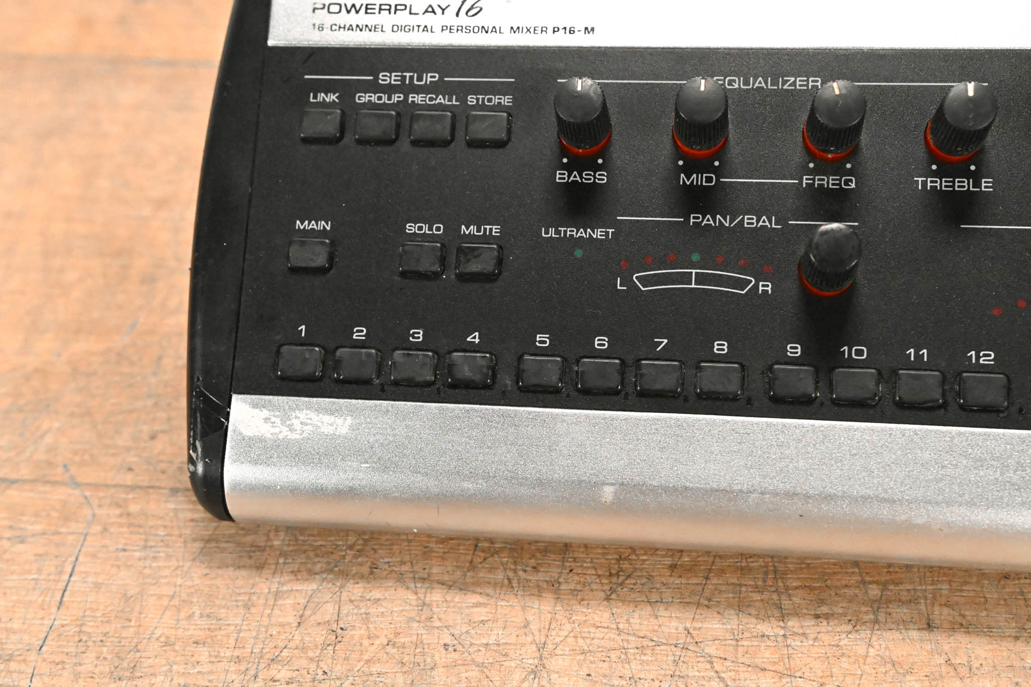 Behringer Powerplay P16-M 16-Channel Digital Personal Mixer