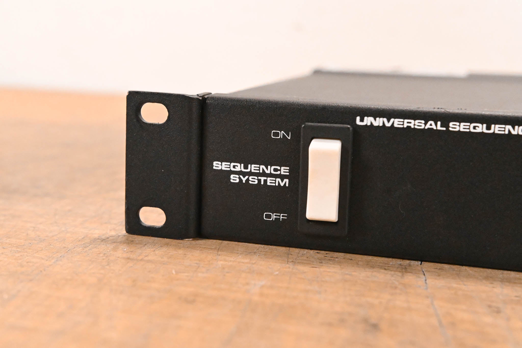 Middle Atlantic USC-6R Power Sequencer Rackmount Power Conditioner