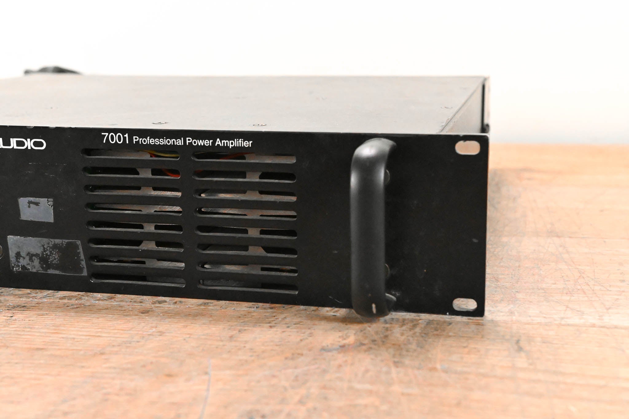 Crest Audio 7001 2-Channel Power Amplifier