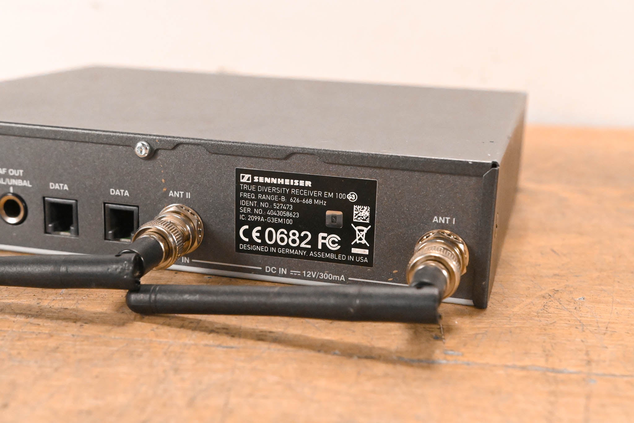 Sennheiser EM 100 G3 Wireless Receiver - 626-668 MHz (NO POWER SUPPLY)