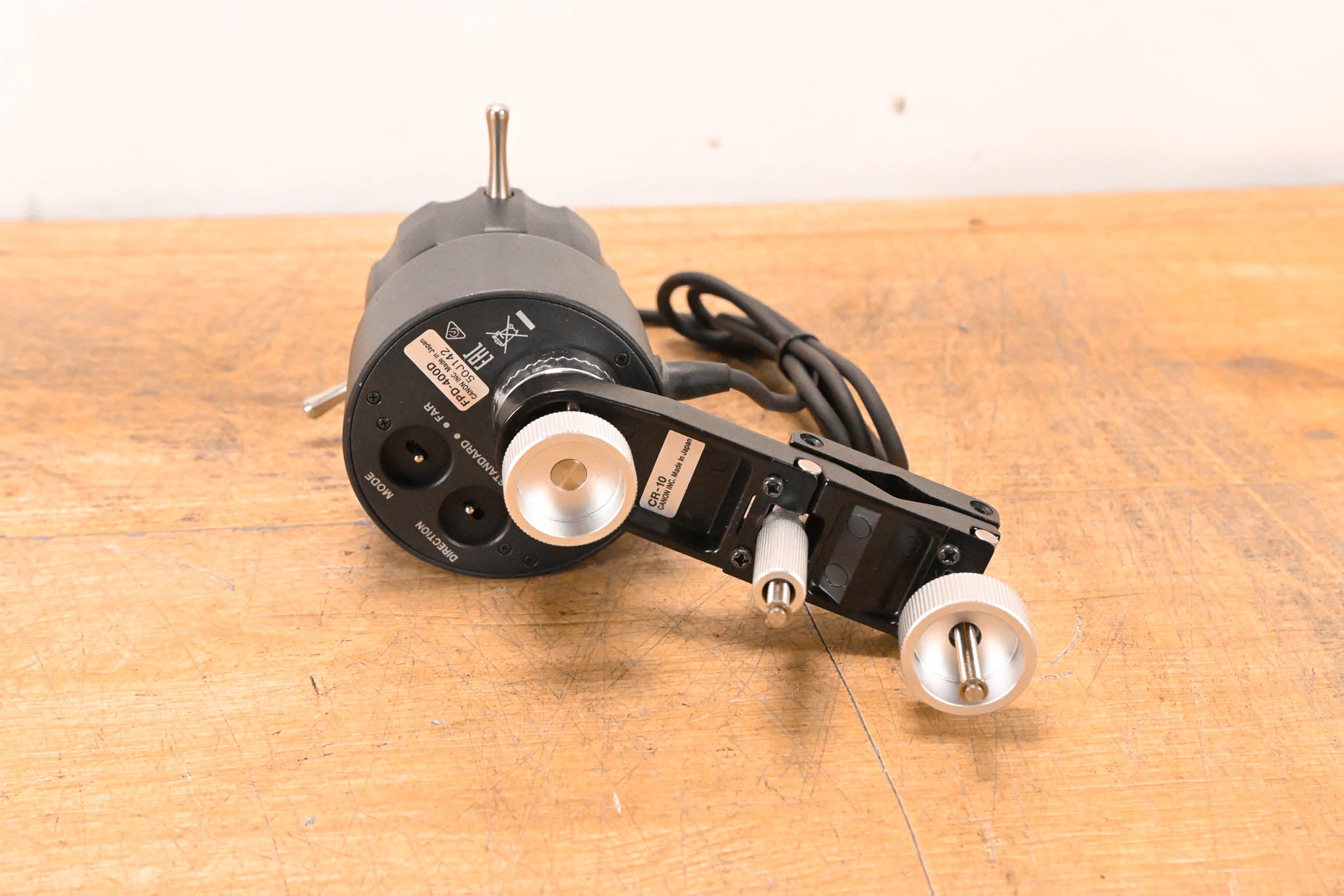 Canon FPD-400D Digital Focus Servo Demand with CR-10 Mount Clamp