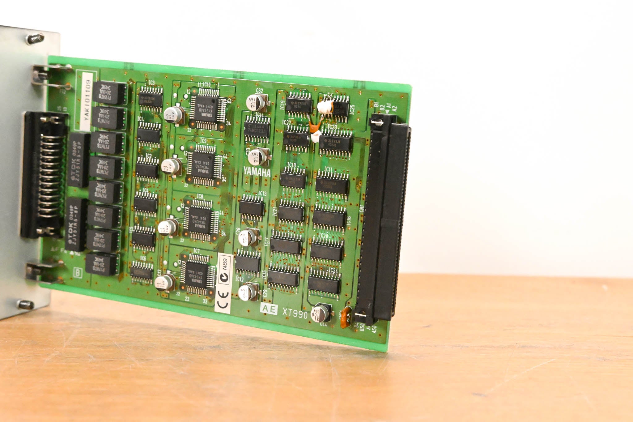 Yamaha MY8-AE 8-Channel AES/EBU Input/Output Card