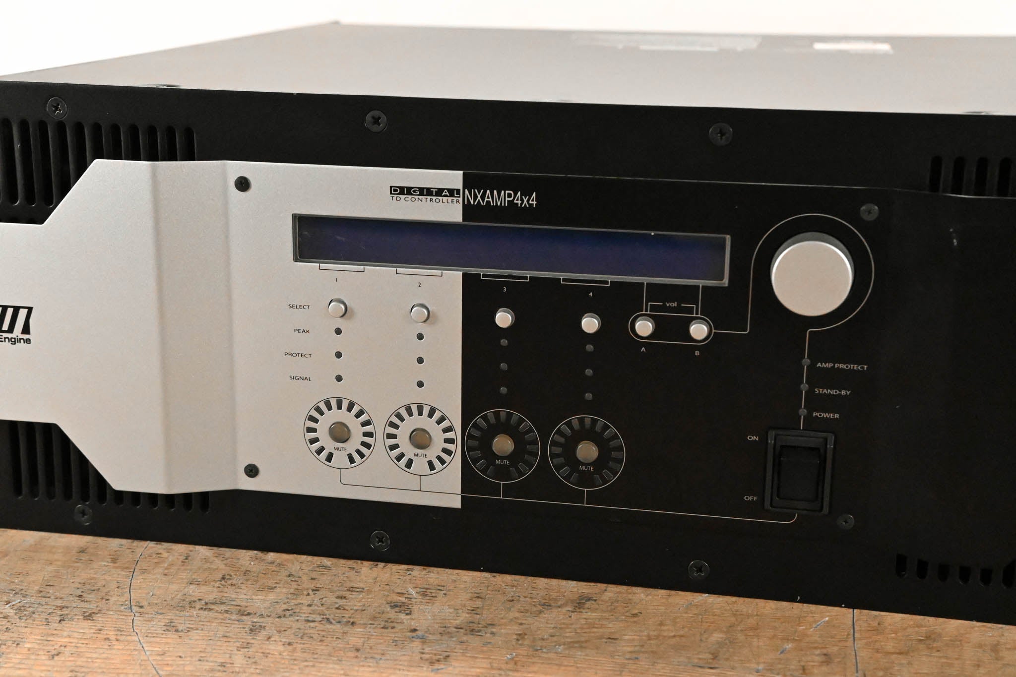 NEXO NXAMP4x4 4-CH Power Amp and Loudspeaker Controller (NO POWER CABLE)