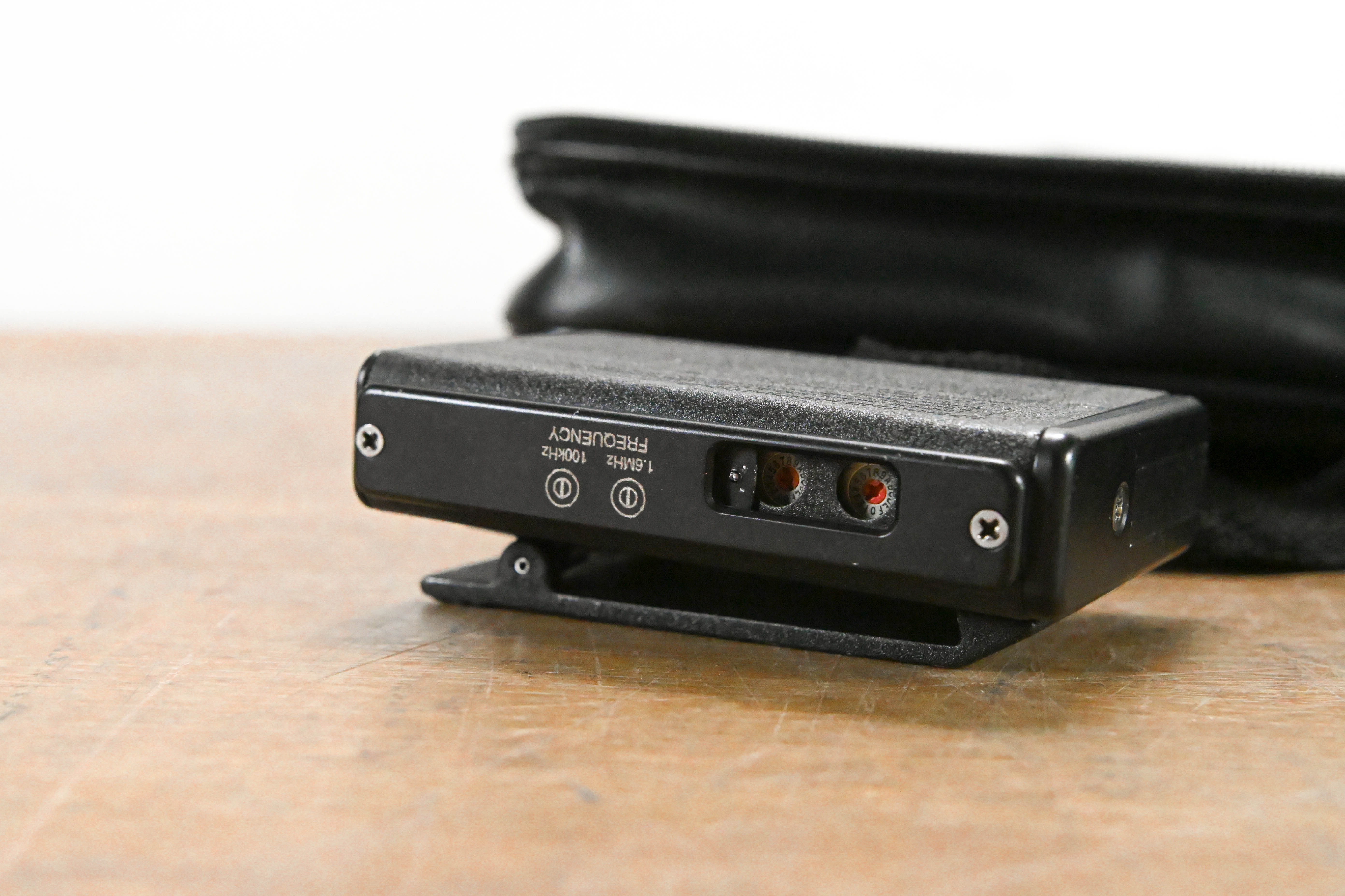 Lectrosonics T1 IFB Transmitter & R1a Receiver Block 21 w/ Case