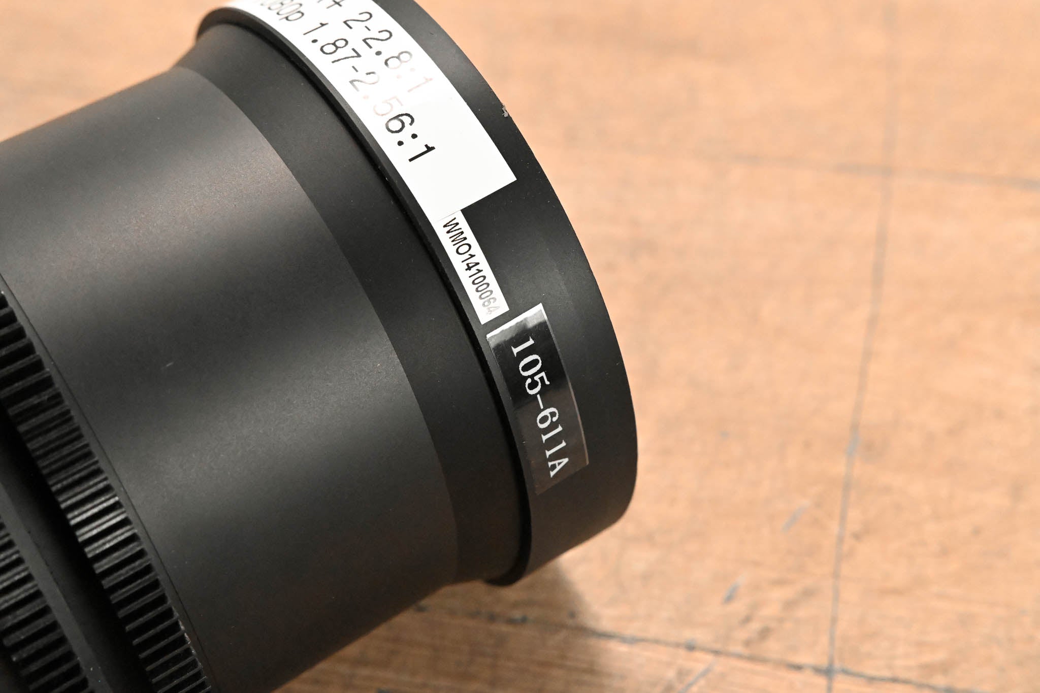 Digital Projection 105-611A SXGA+ 2-2.8:1 1080p 1.87-2.56.1 Zoom Lens