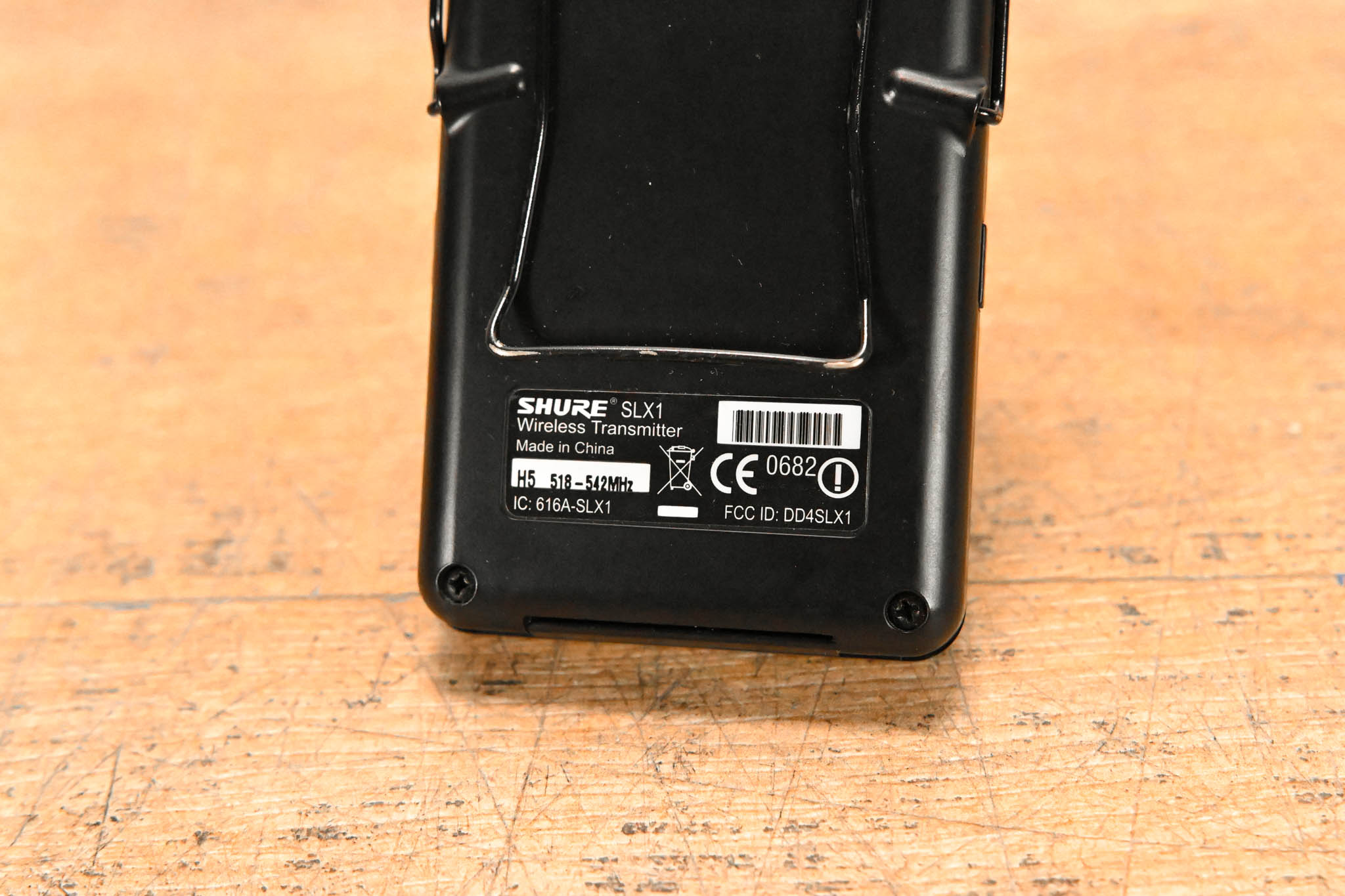 Shure SLX1 Wireless Bodypack Transmitter - H5 Band: 518-542 MHz