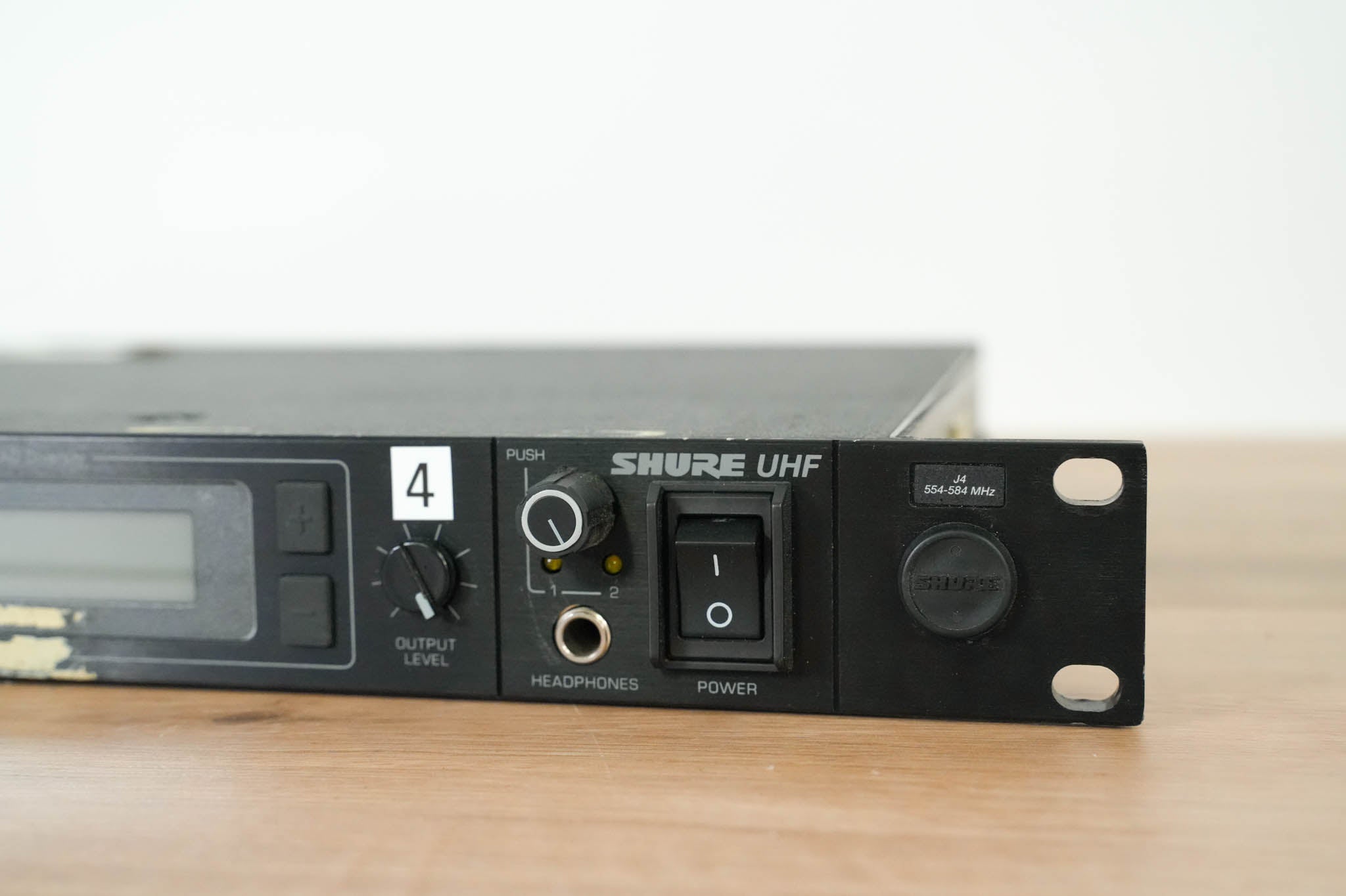 Shure U4D-J4 UHF Dual-Channel Wireless Receiver - J4 Band: 554-584 MHz