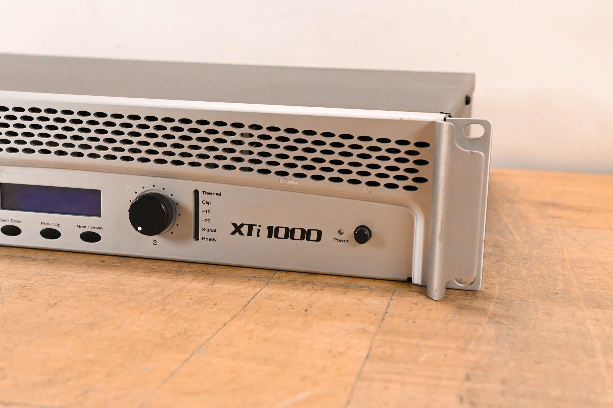 Crown XTi 1000 Stereo Power Amplifier with DSP
