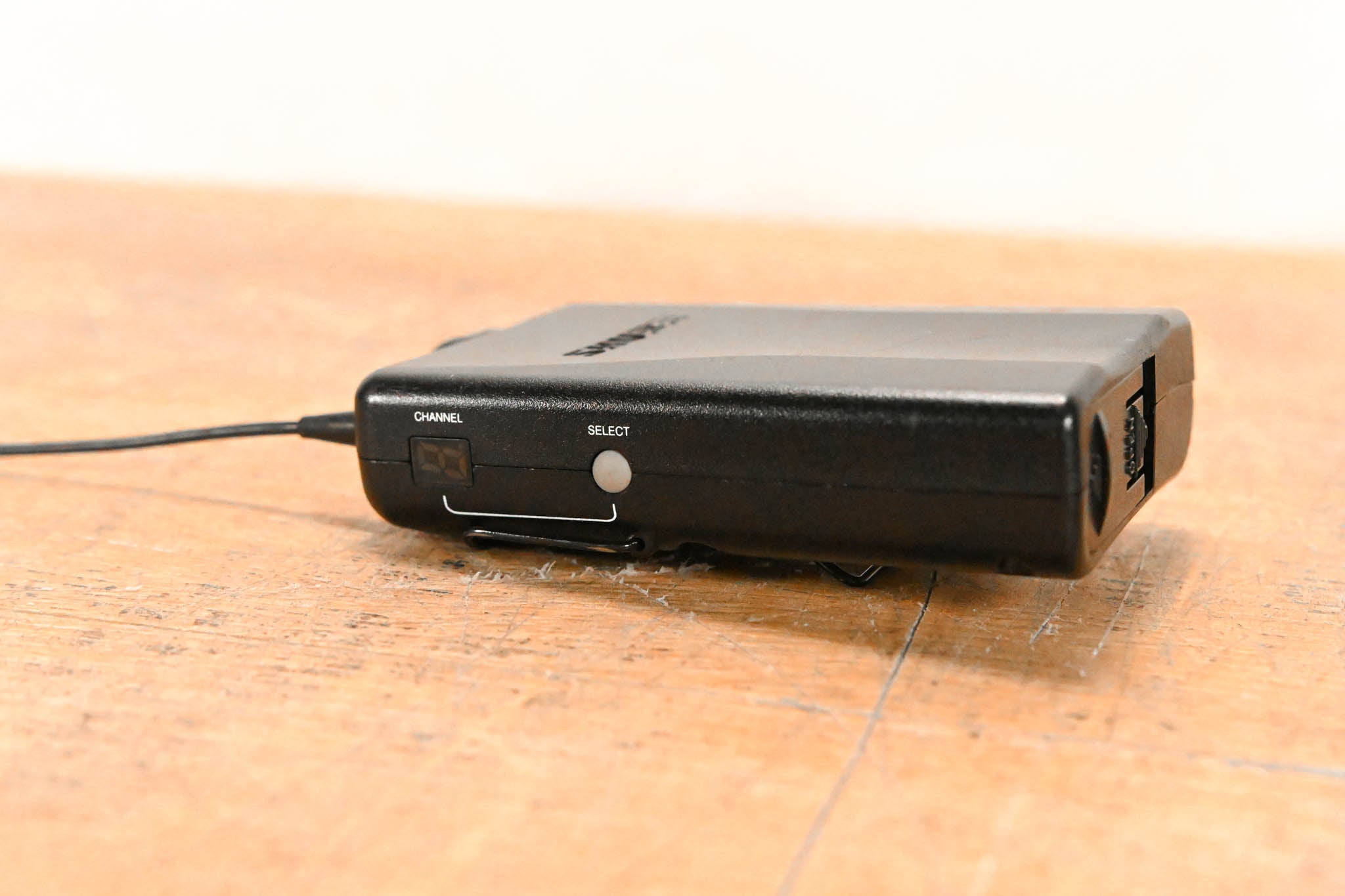 Shure P2R-H2 Wireless Bodypack Receiver - H2 Band: 518-554 MHz