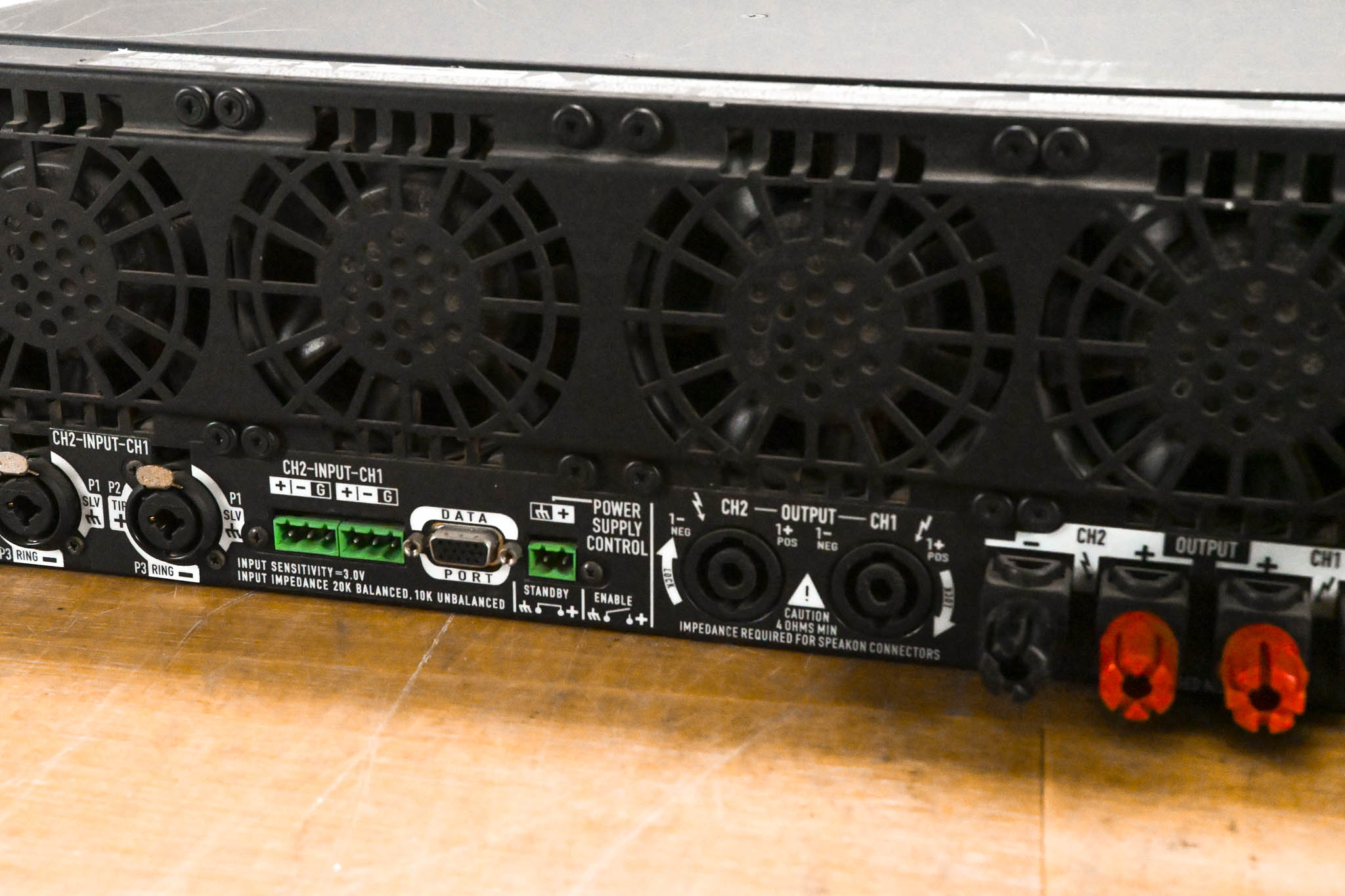 QSC PowerLight 6.0 PFC Power Factor Corrected 2-Channel Power Amplifier