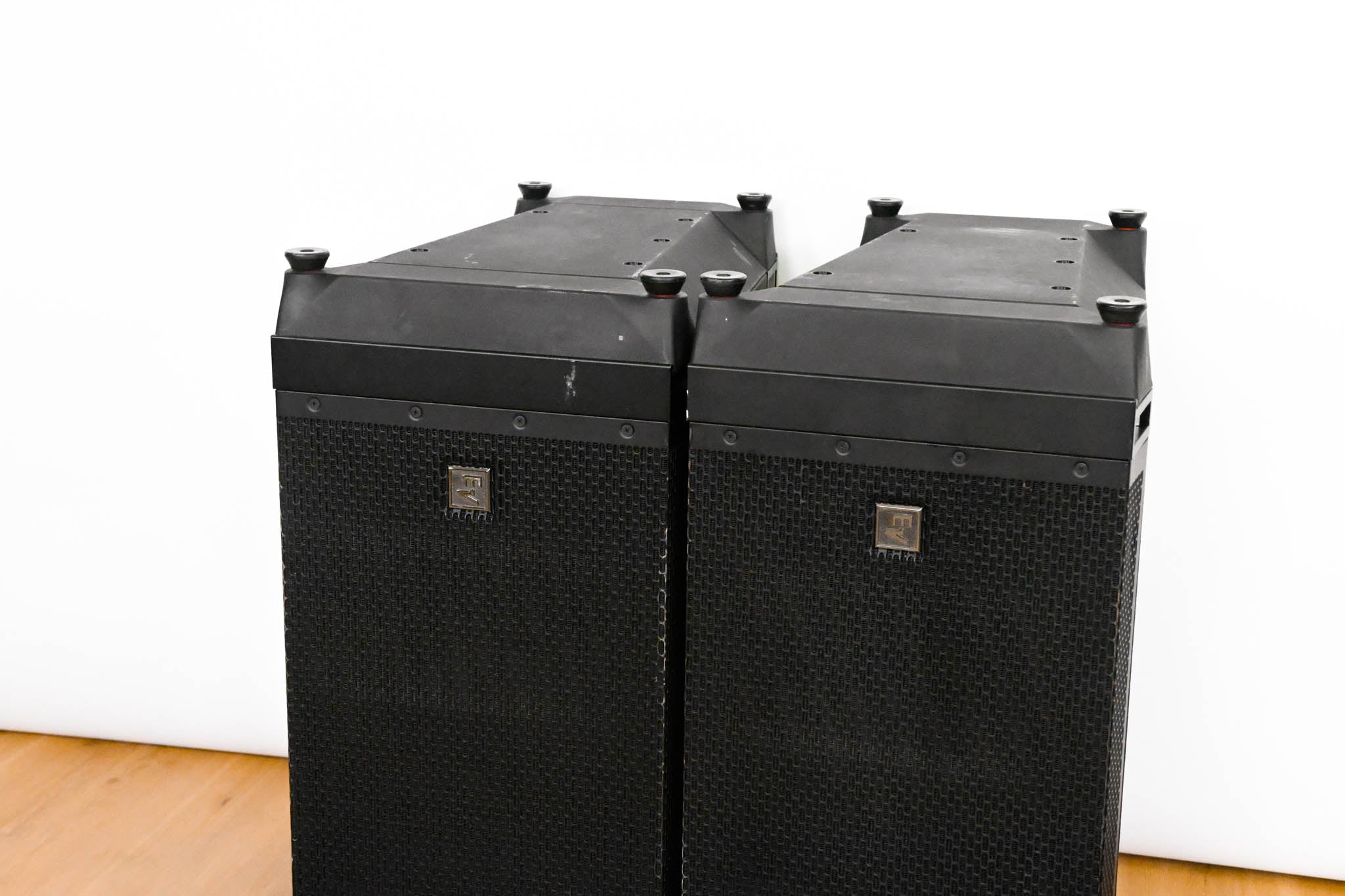 Electro-Voice (EV) X2-212/90 12" Vertical Line Array Loudspeaker (PAIR)