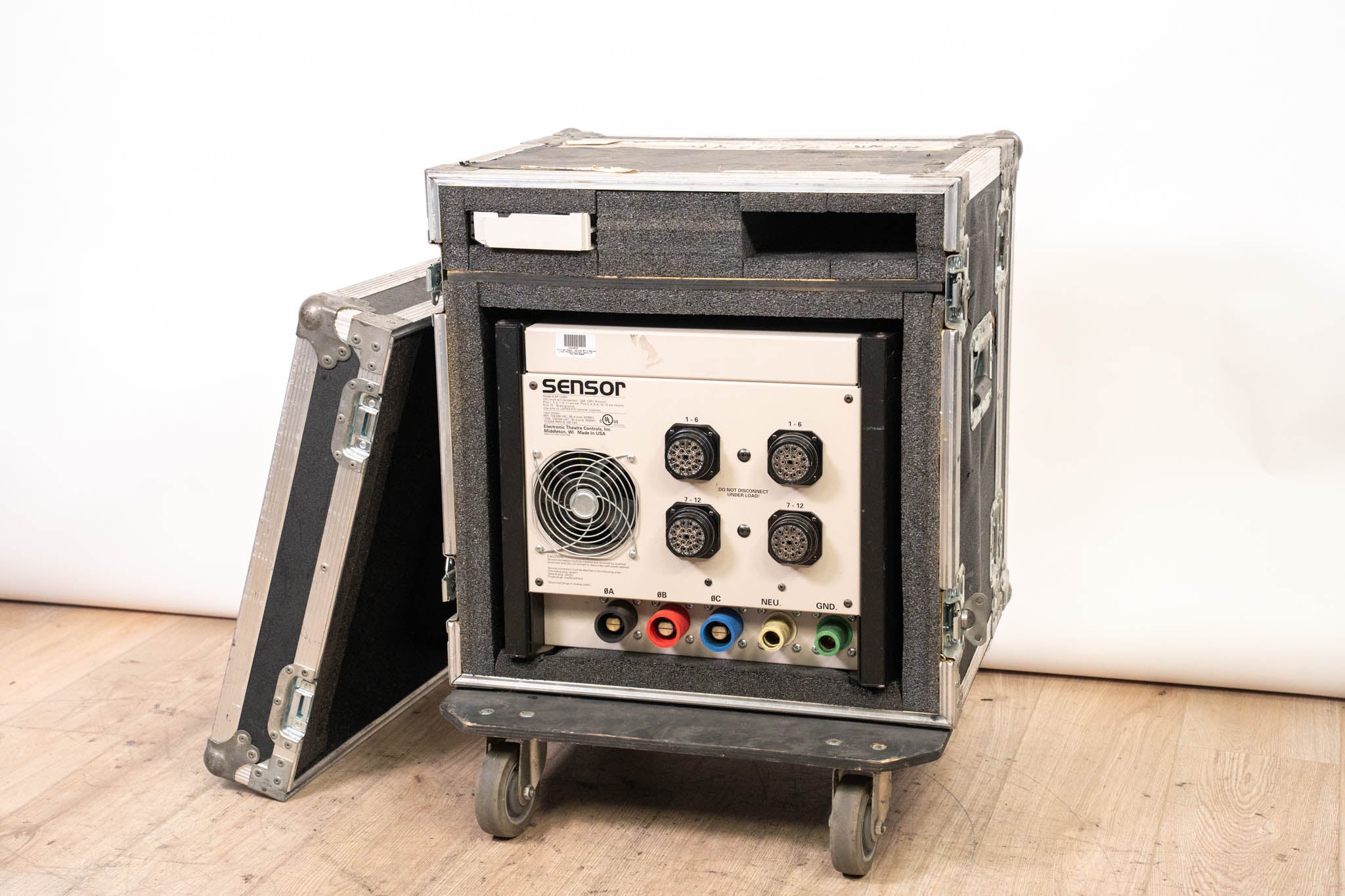 ETC SP-1220V Sensor+ Dimmer Rack with Stage Pin & Veam Out, in Road Case