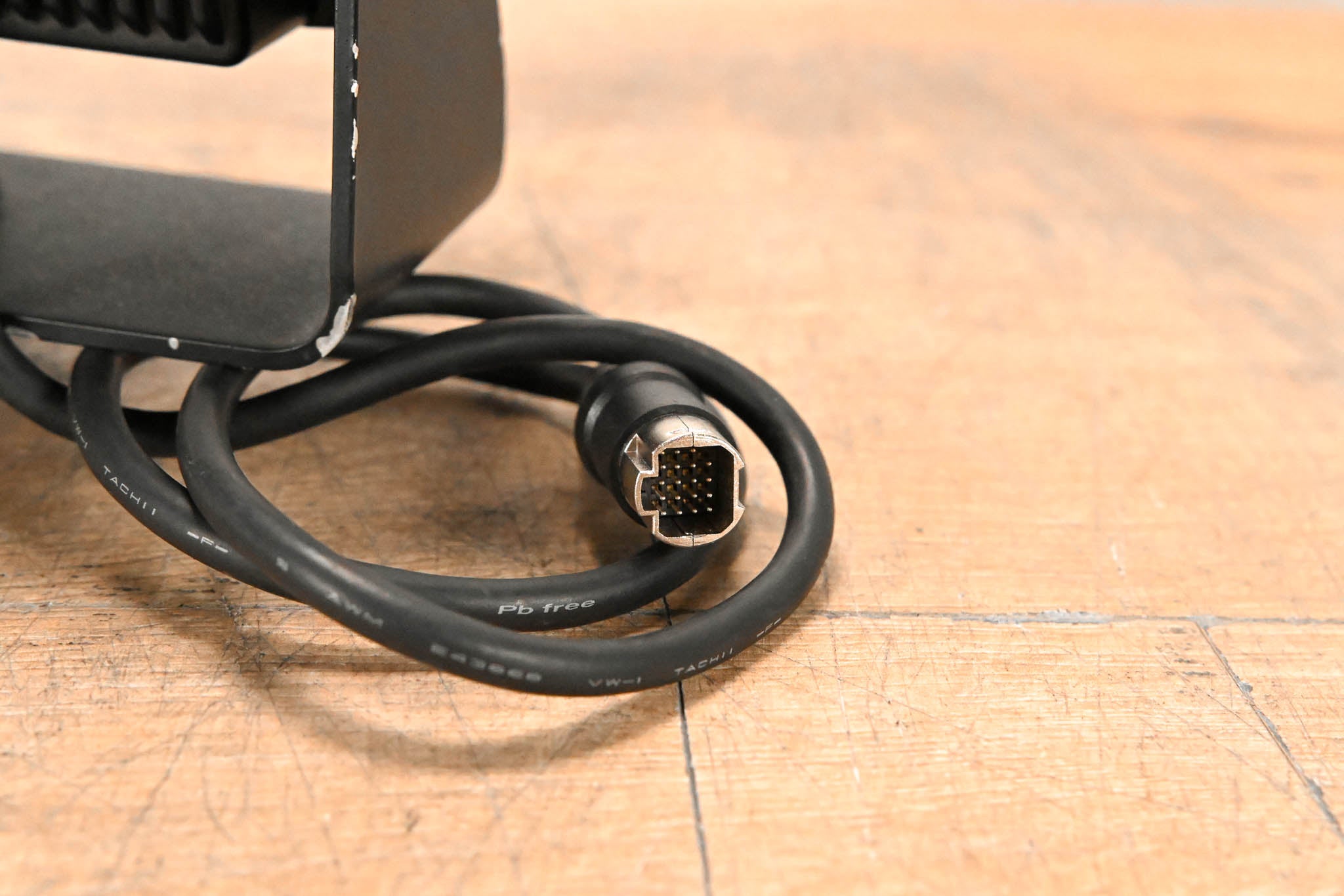 Sony DXF-C50WA 5-inch LCD Color Viewfinder for HXC-D70 SD/HD Camera