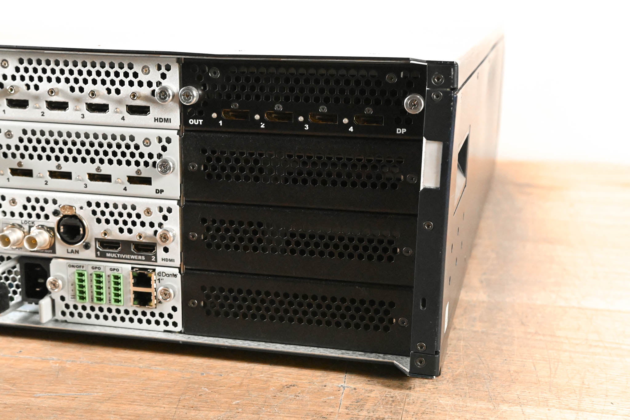 Analog Way Aquilon C 4K/8K Presentation Switcher + Video Processor