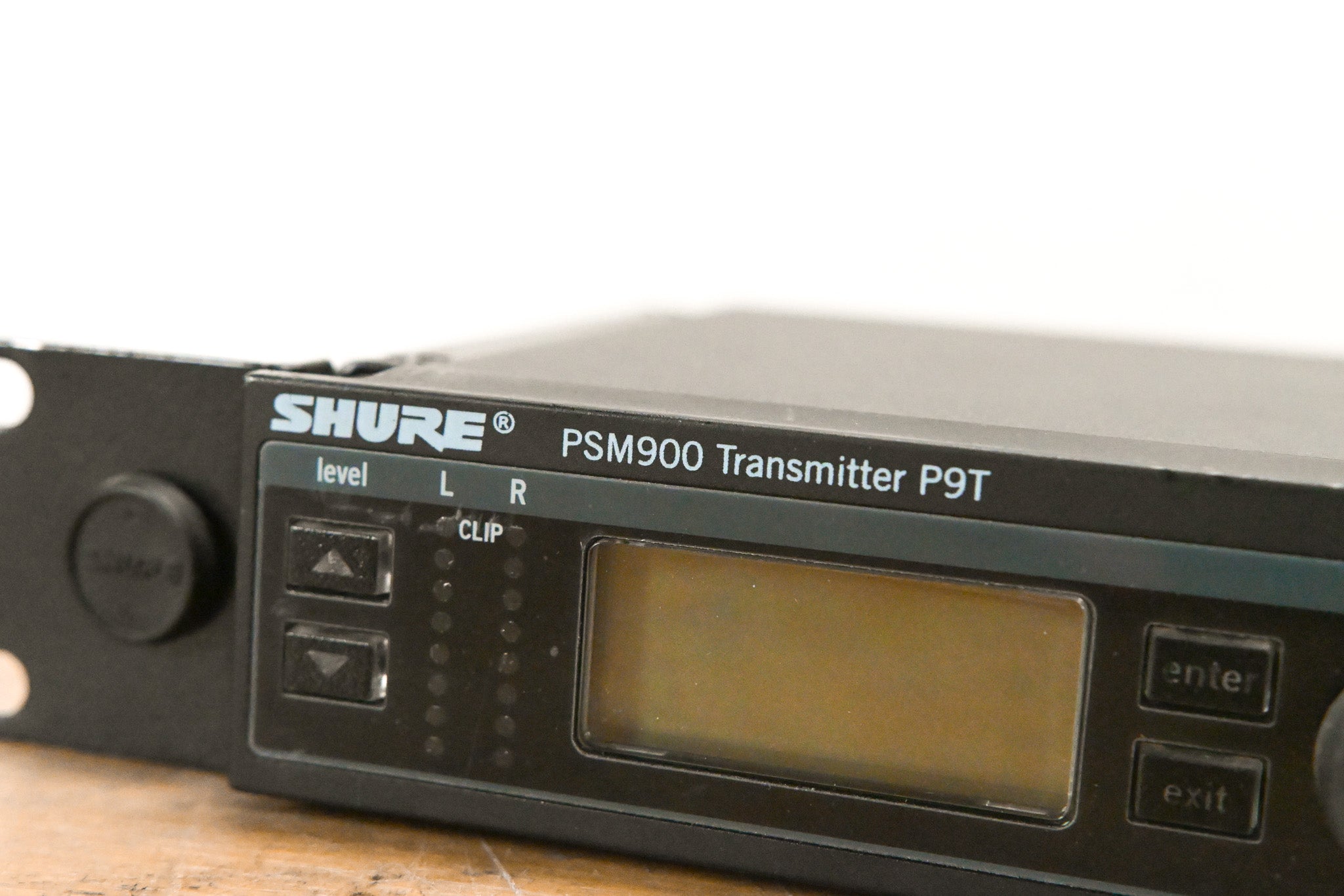 Shure PSM 900 Wireless IEM System L6 Band: 656-692 MHz (NO POWER SUPPLY)