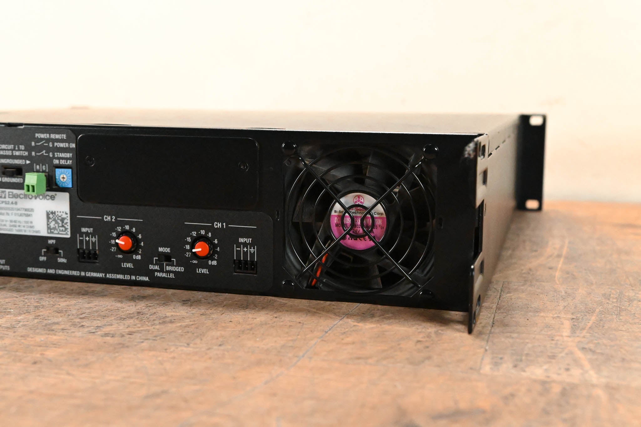 Electro-Voice (EV) CPS2.4-II Contractor Precision Series 2-CH Power Amp