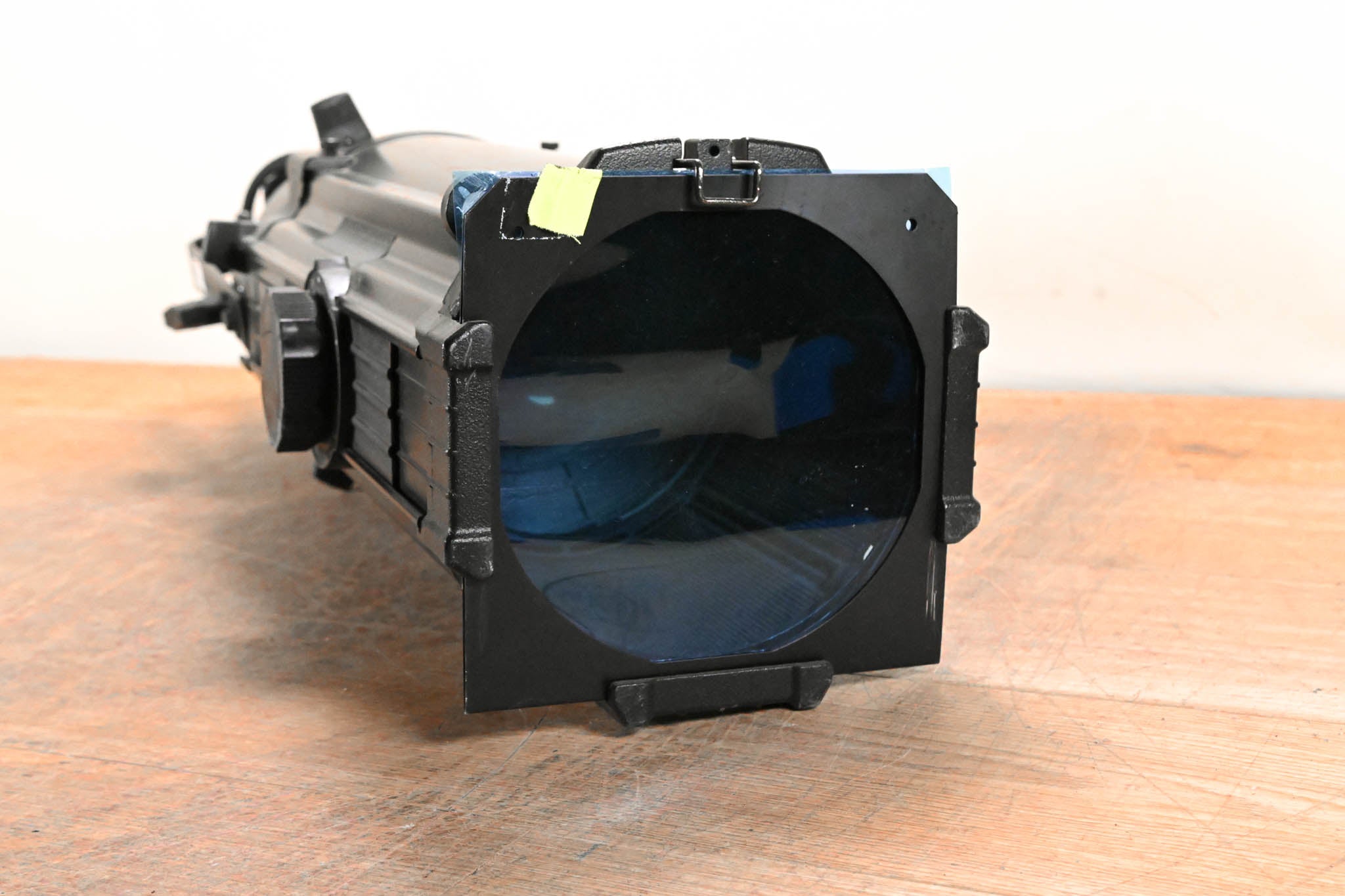 ETC Source Four Zoom 15-30 Degree 750 Ellipsoidal Light