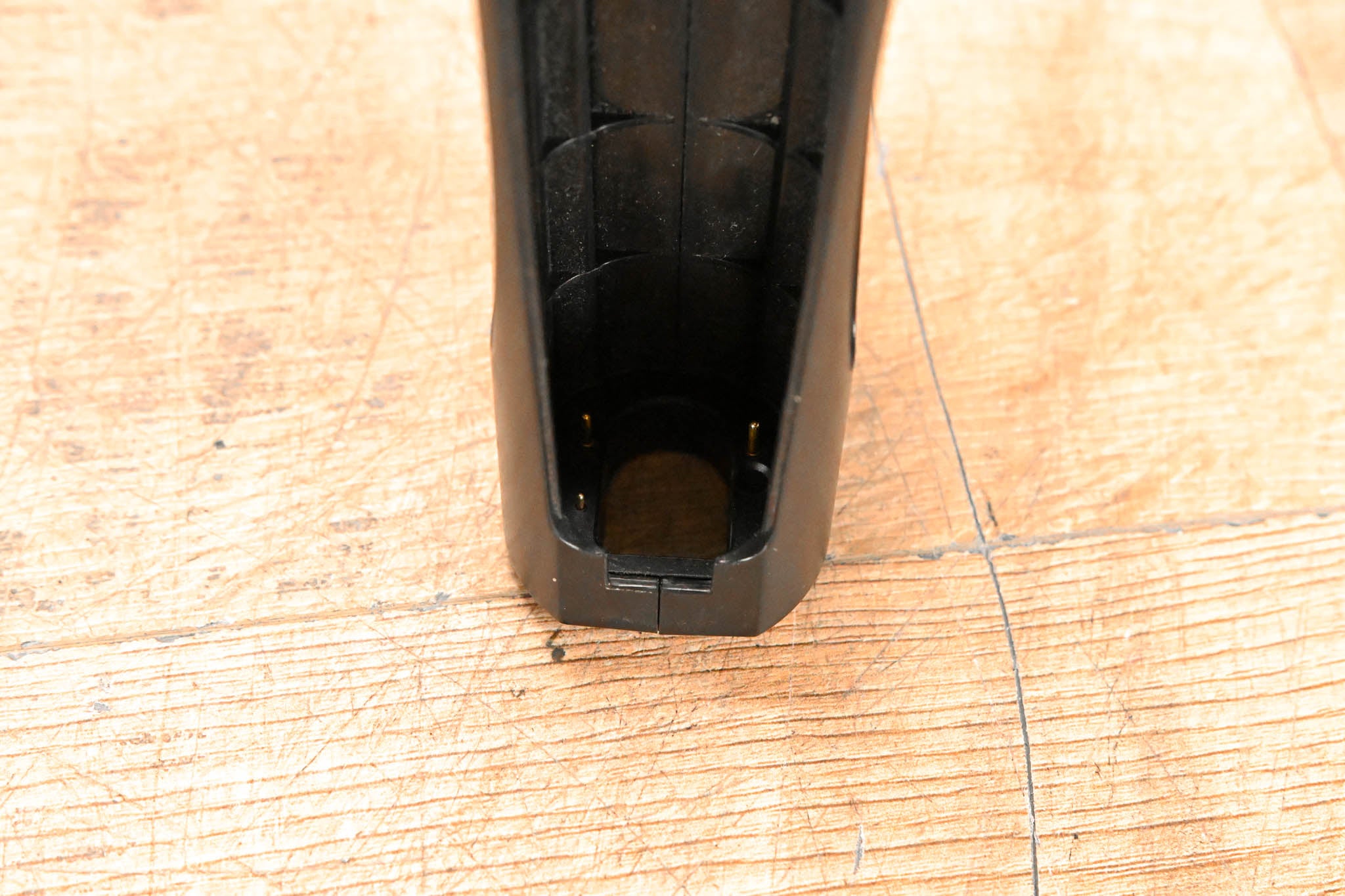 Sennheiser LA 2 Charging Adapter