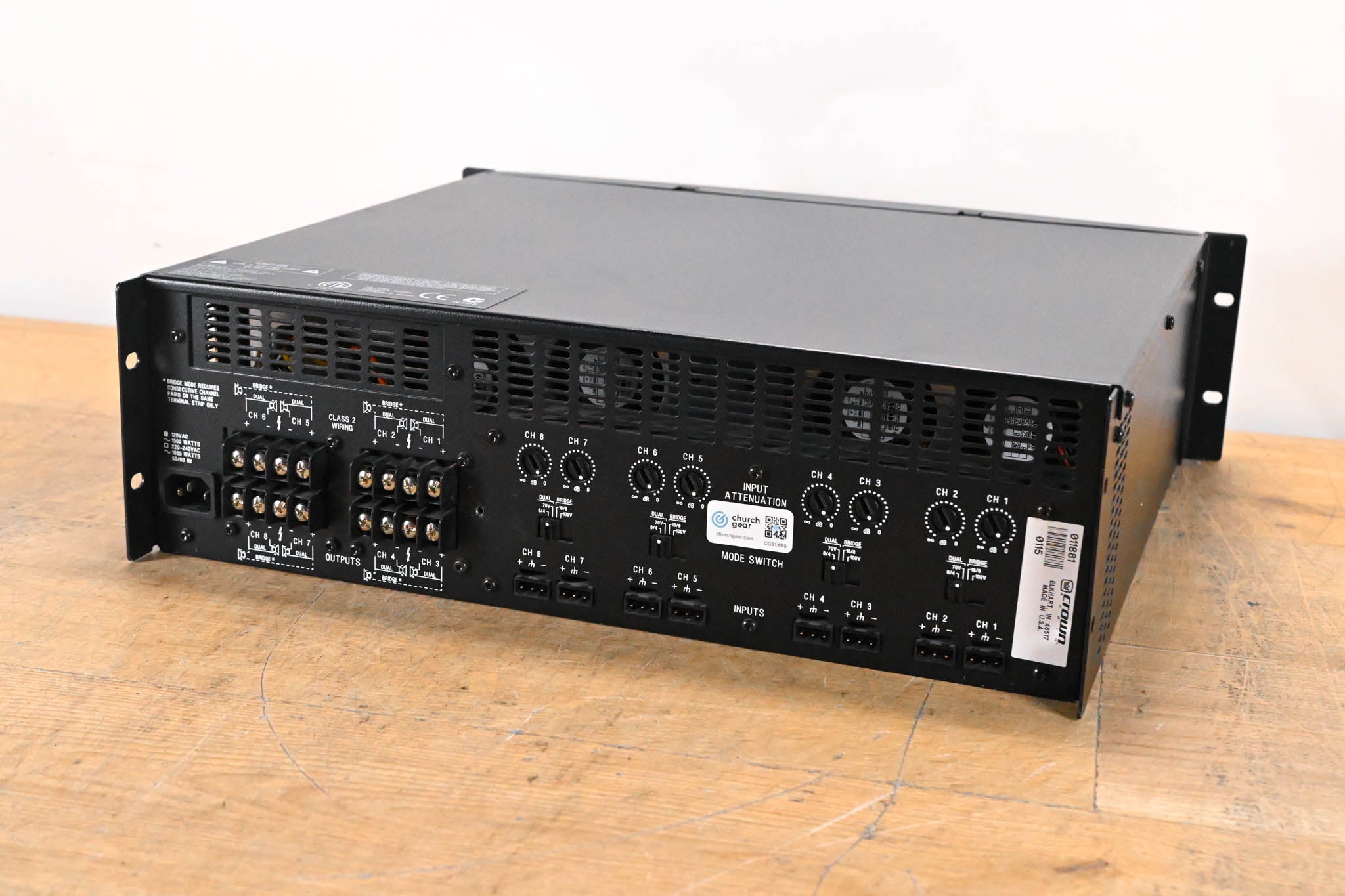 Crown CTs 8200 200W 8-Channel Power Amplifier