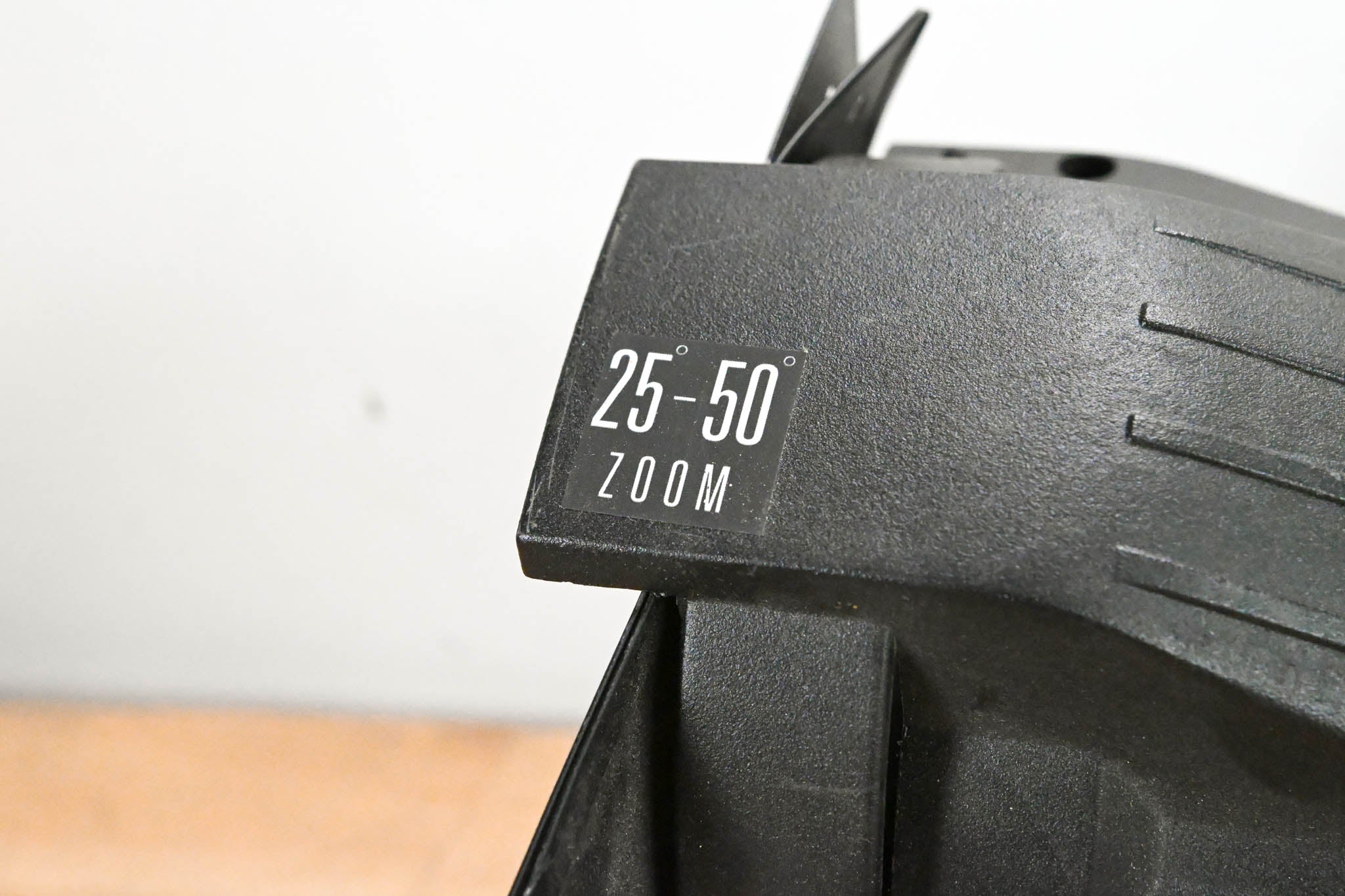 ETC Source Four Jr 25-50 Degree Zoom 750 Ellipsoidal Light