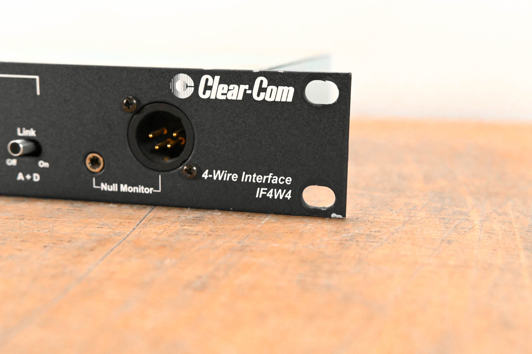 Clear-Com IF4W4 Encore 4-Channel 4-Wire to Partyline Interface