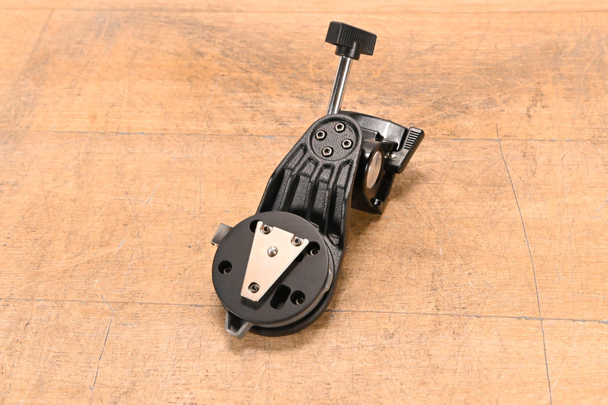 Hitachi AT-500 Studio Viewfinder Mount