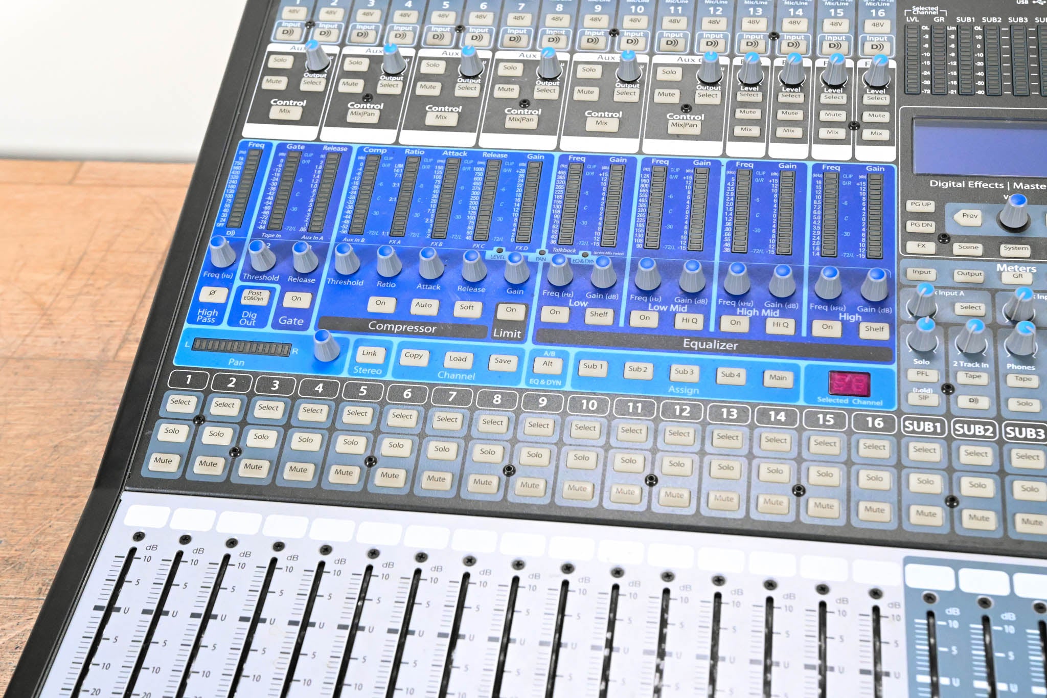 PreSonus StudioLive 16.4.2AI 16-CH Digital Mixer with Active Integration