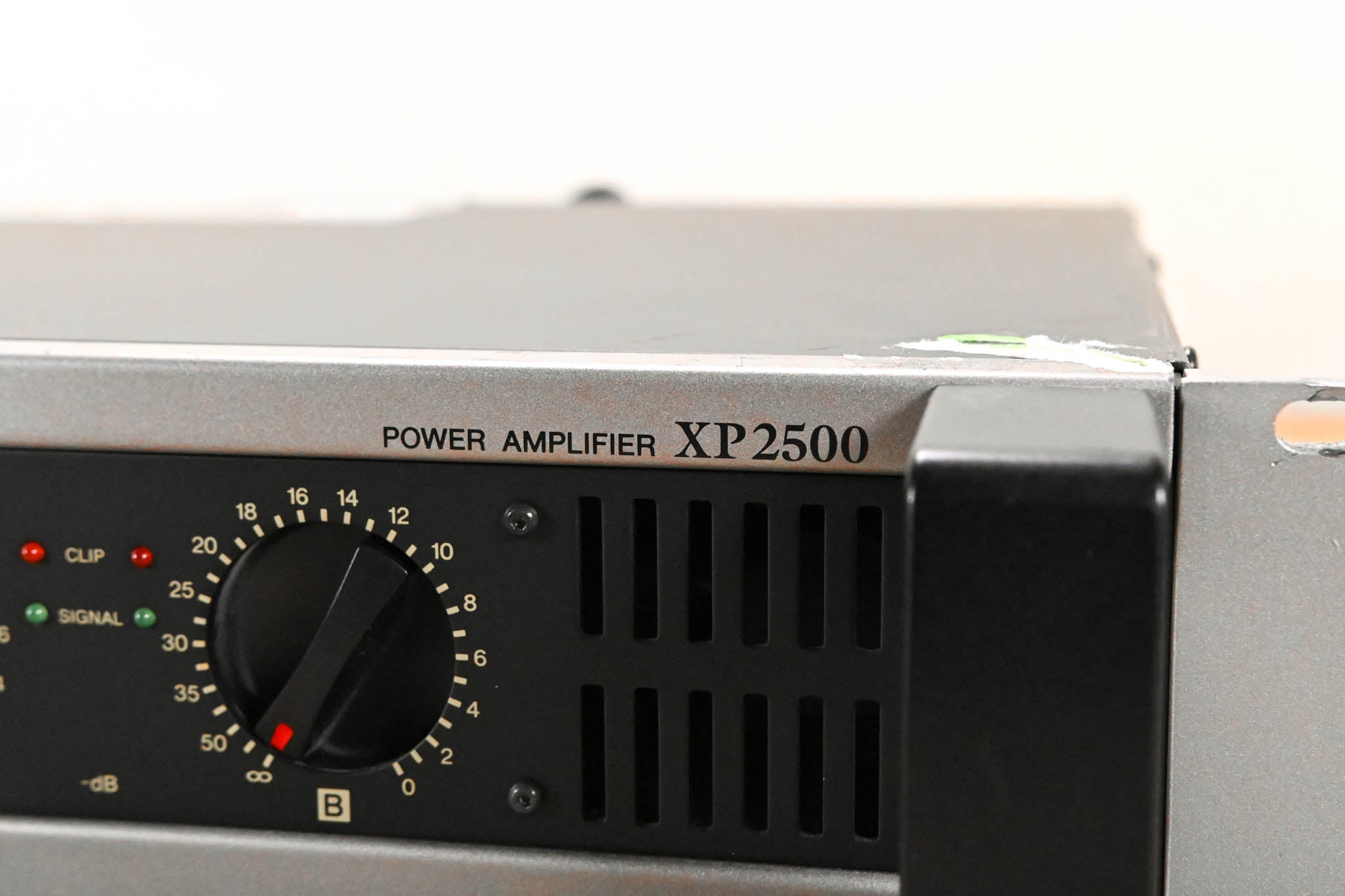 Yamaha XP2500 2-Channel Power Amplifier
