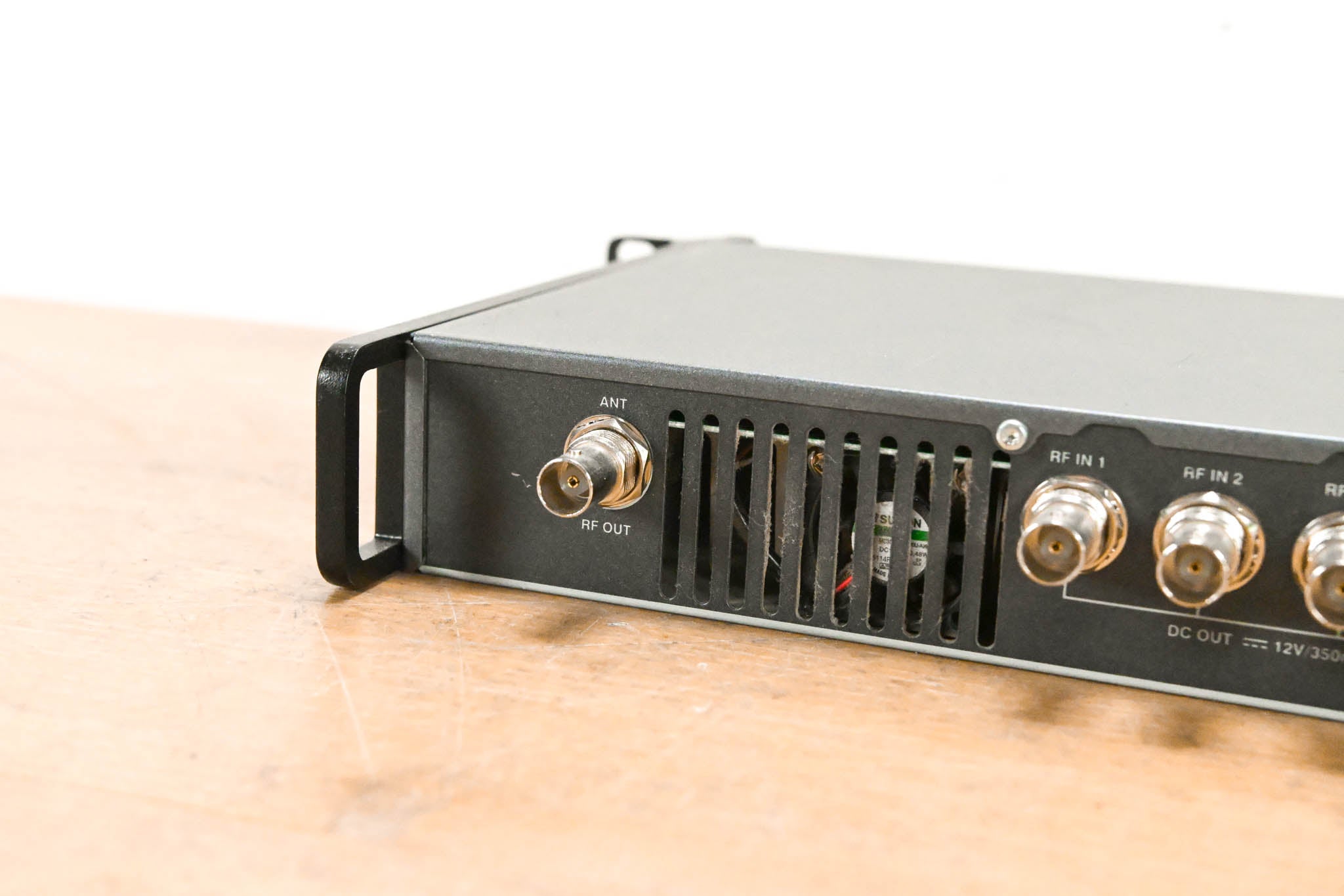Sennheiser AC 3 Antenna Combiner - 500-870 MHz (NO POWER SUPPLY)