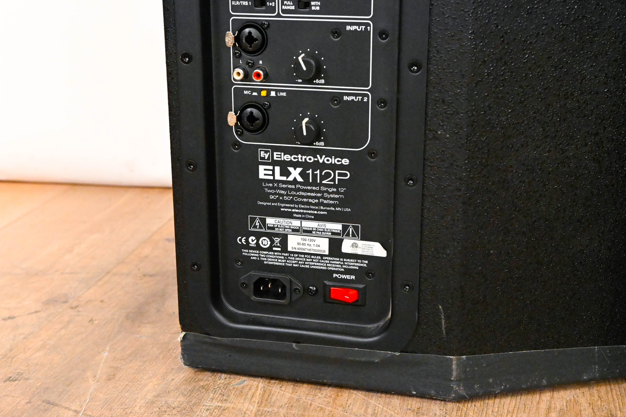 Electro-Voice (EV) ELX112P 12" Live X Two-Way Powered Loudspeaker (PAIR)