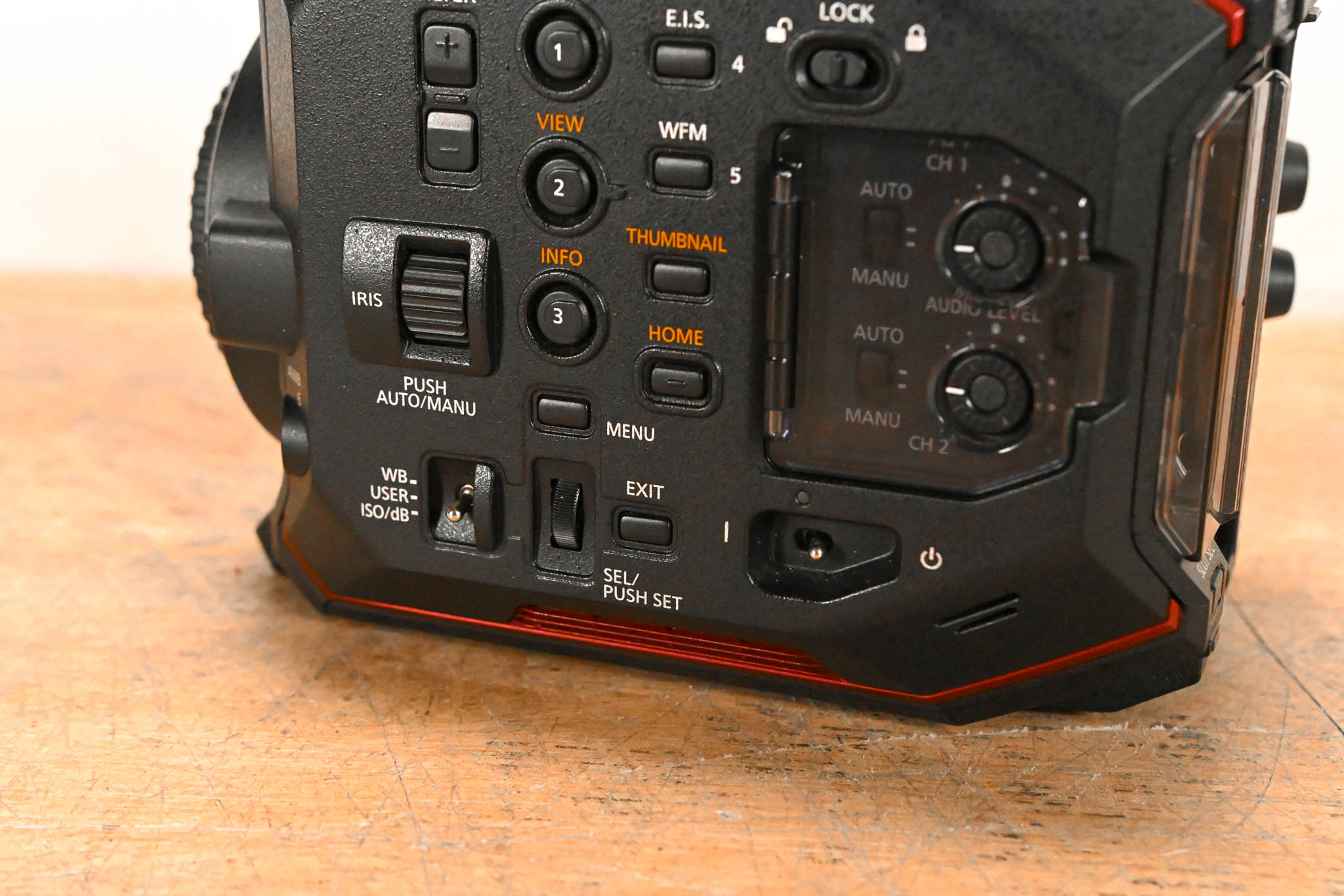 Panasonic AU-EVA1 Compact 5.7K Super 35mm Cinema Camera