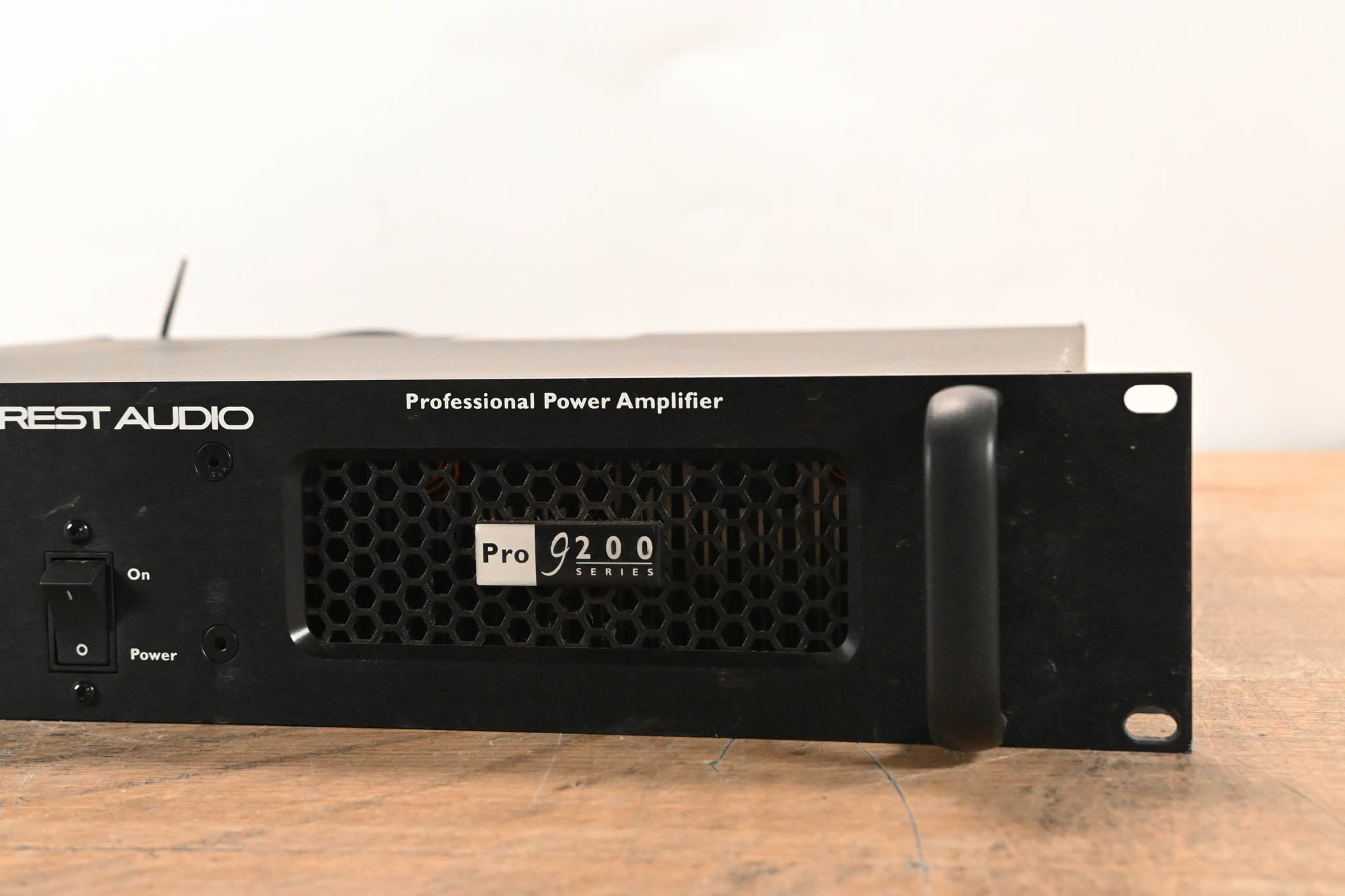 Crest Audio Pro 9200 2-Channel Power Amplifier