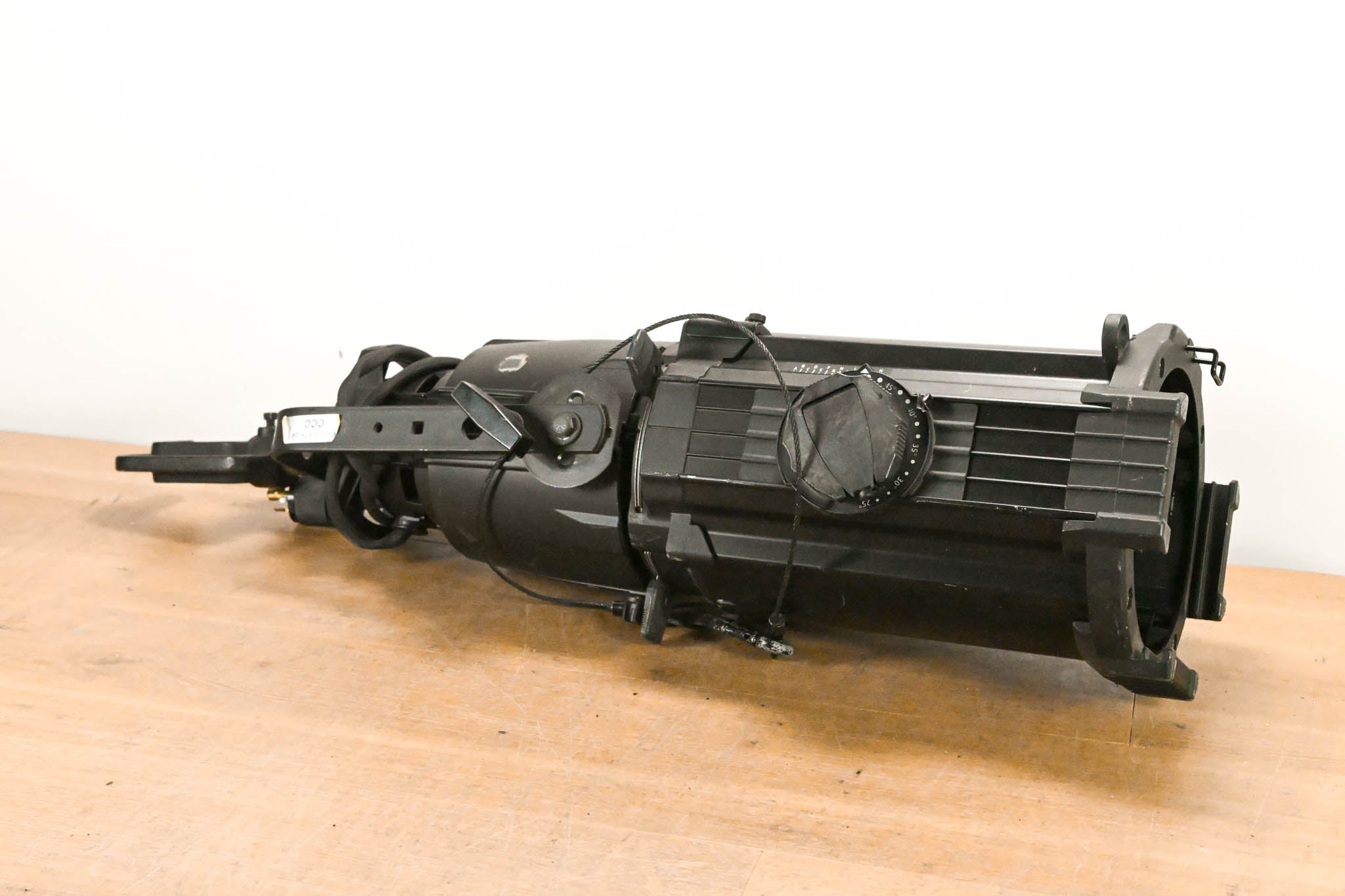 ETC Source Four Zoom 25-50 Degree 750 Ellipsoidal Light