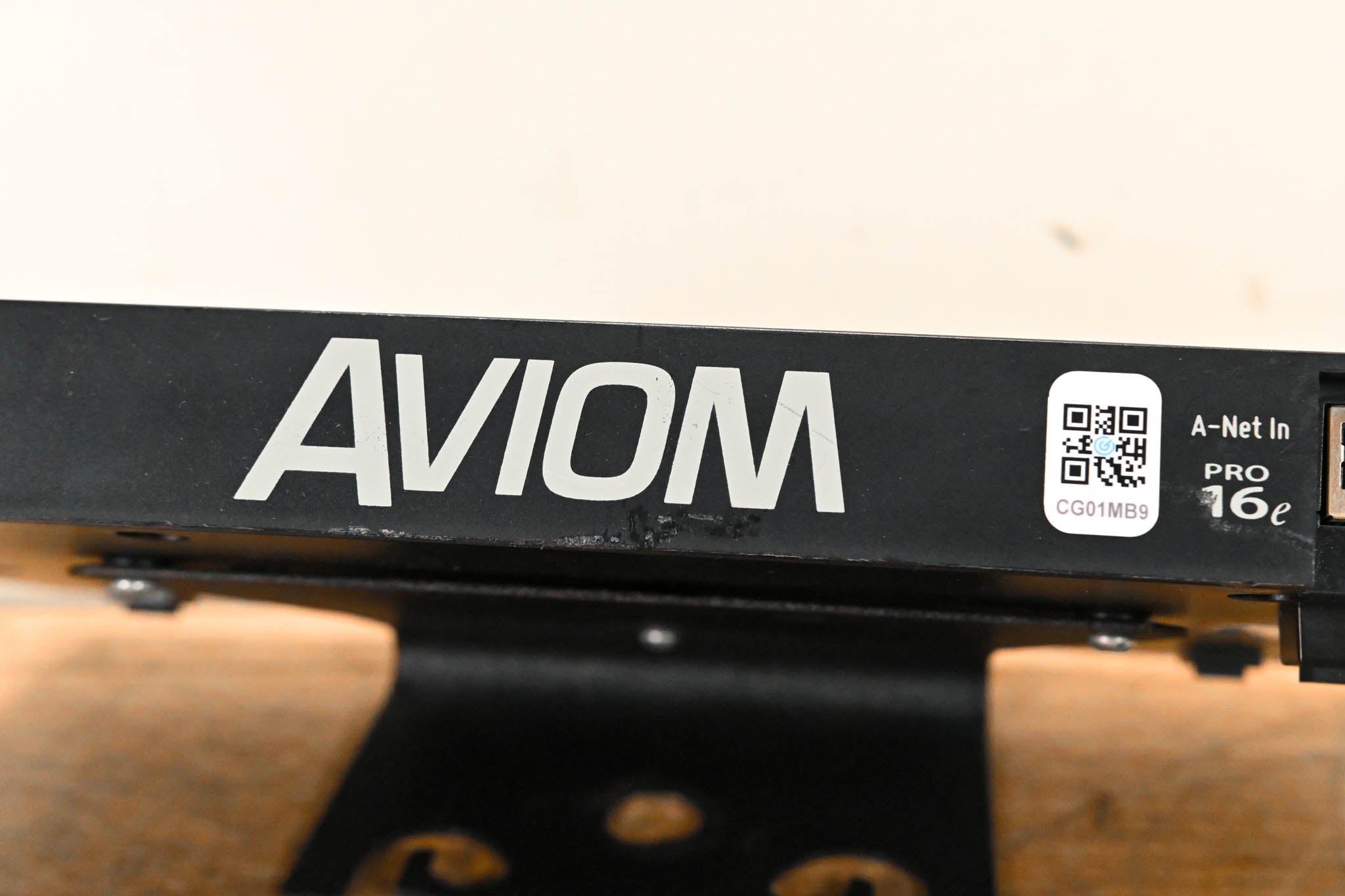 Aviom A320 16-Channel Personal Mixer