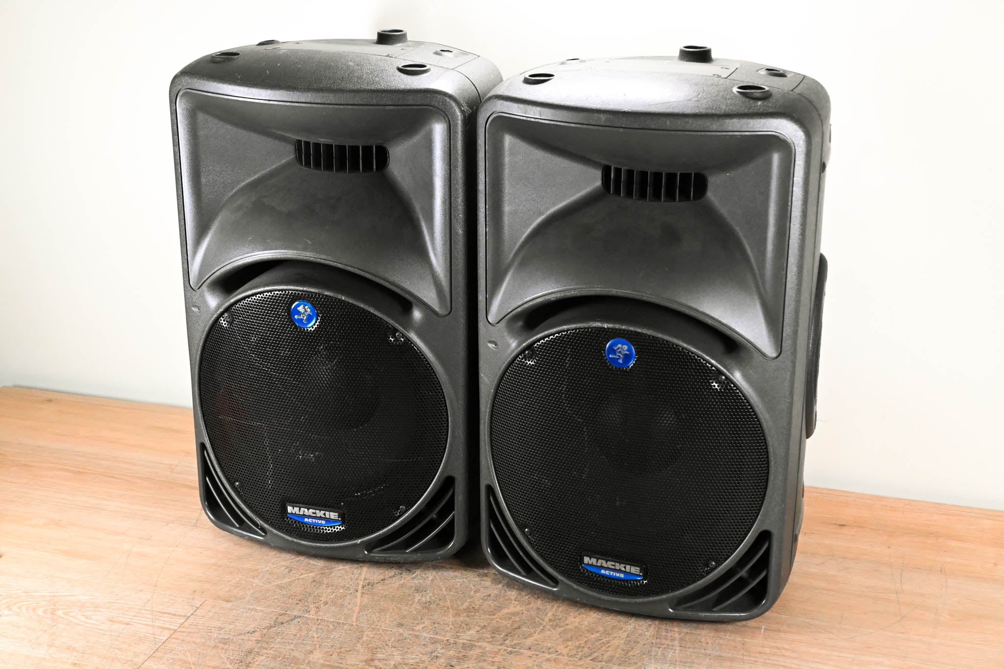 Mackie SRM450 1000W 2-Way 12-inch Powered Portable Loudspeaker (PAIR)