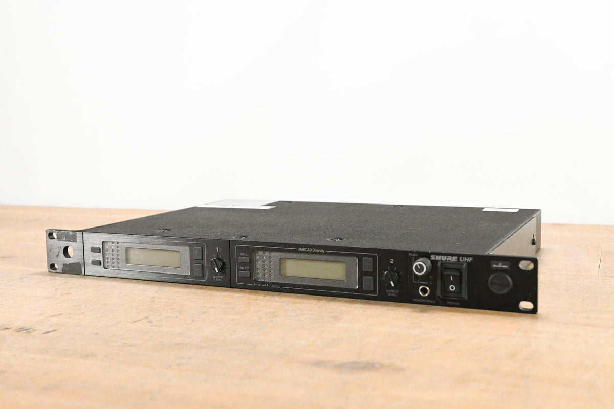 Shure U4D-J4 UHF Dual-Channel Wireless Receiver - J4 Band: 554-584 MHz