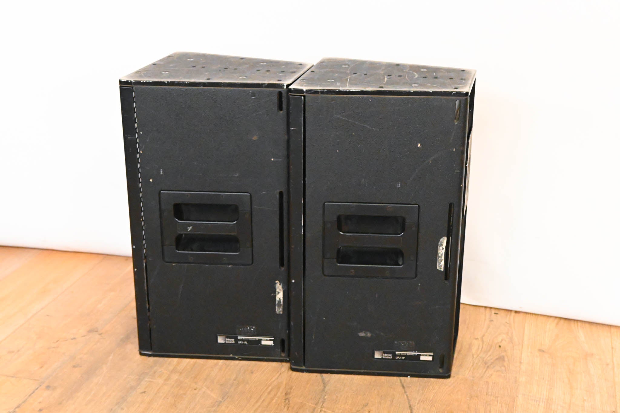 Meyer Sound UPJ-1P Compact VariO Loudspeaker (PAIR)