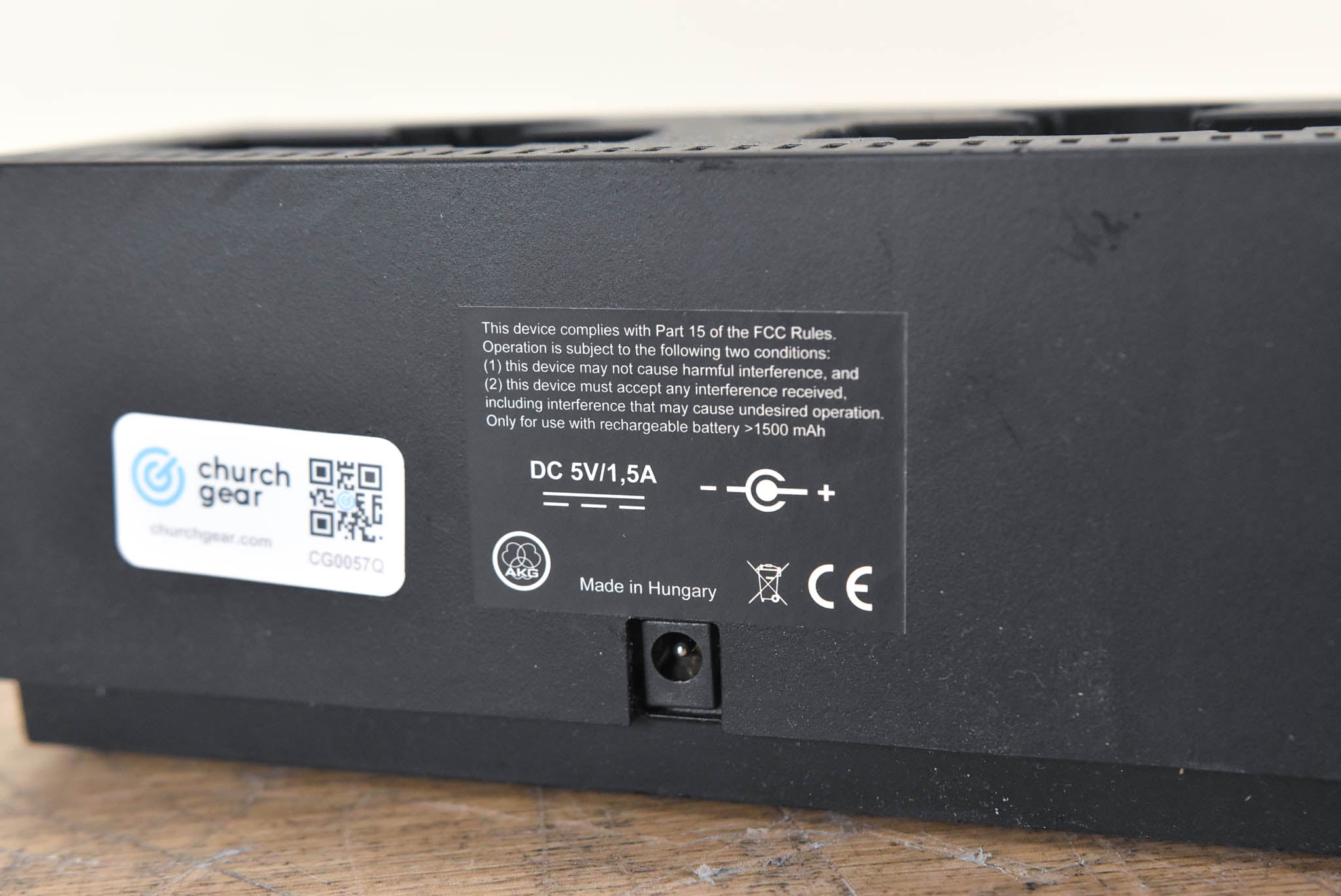 AKG CU400 Battery Charging Unit (NO POWER SUPPLY)