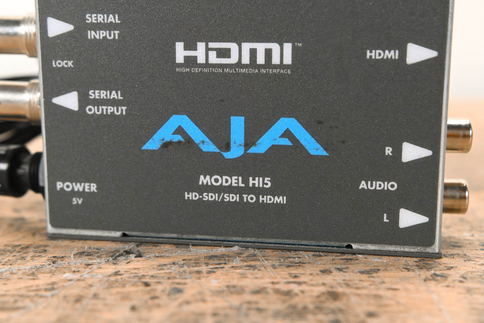 AJA HI5 HD/SD-SDI to HDMI Video and Audio Converter